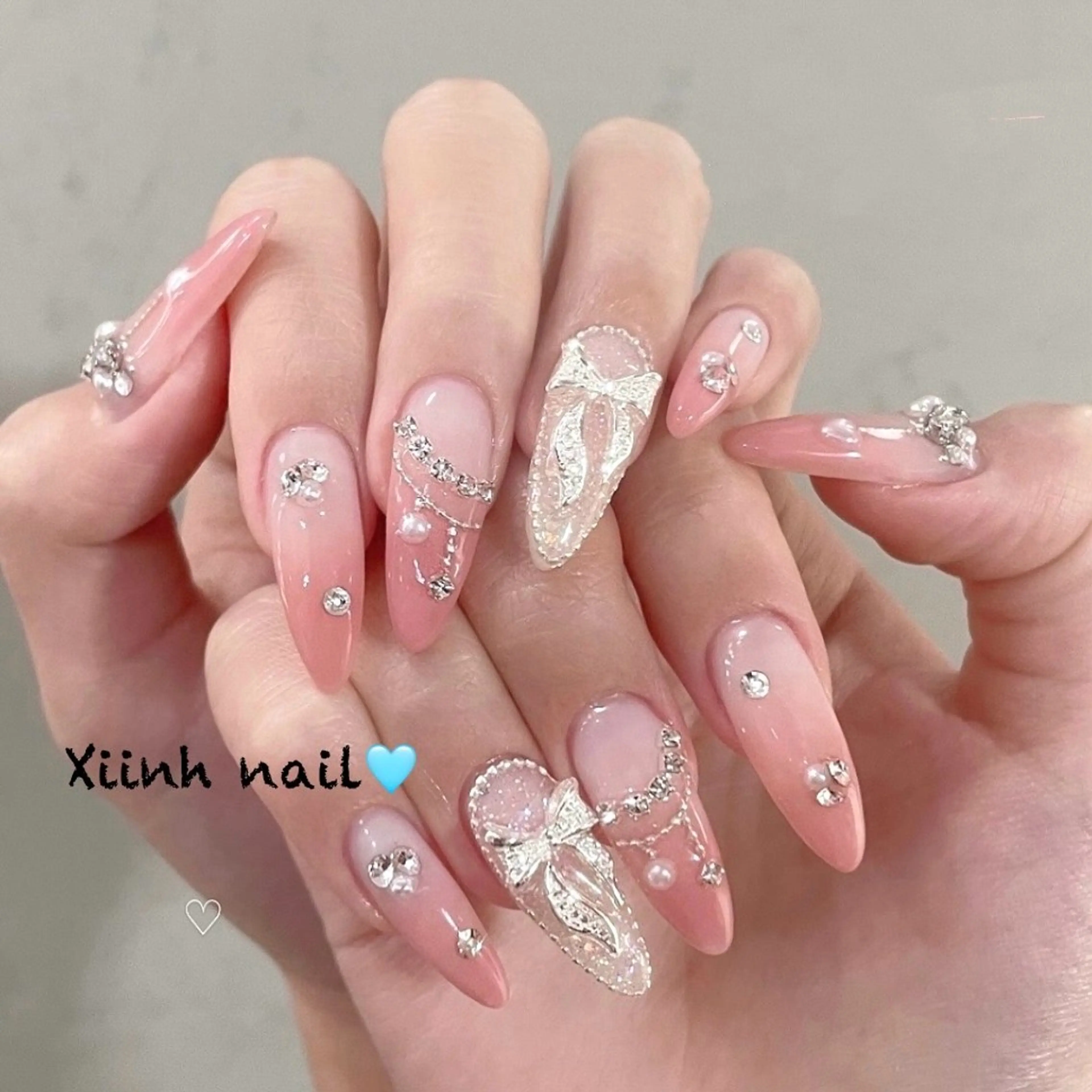 ネイル チークネイル フットネイル フレンチネイル ジェルネイル ハロウィン XIINH NAIL SALONのネイルデザイン