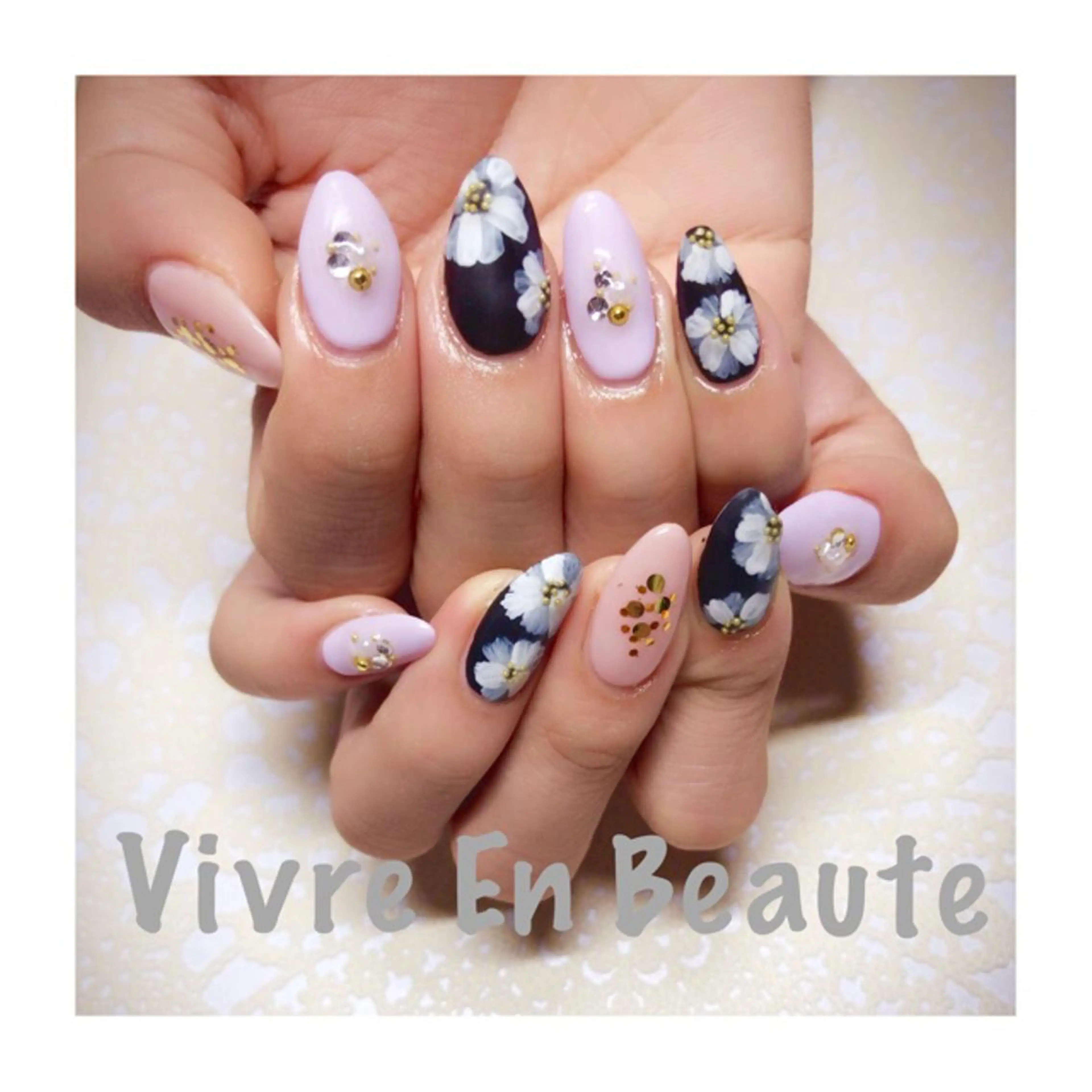 ネイル S Nailのネイルデザイン