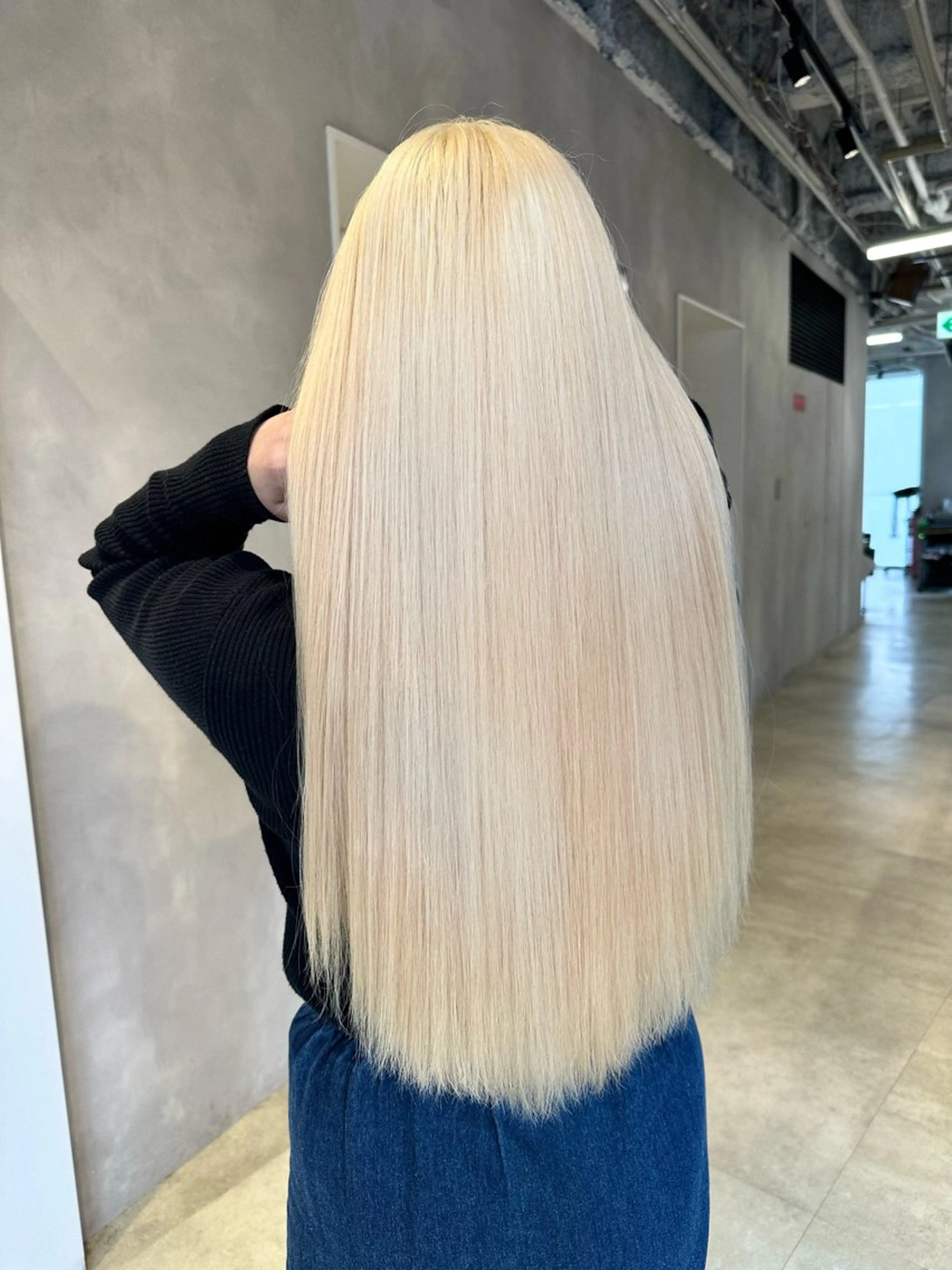 カラー ブリーチ 抜きっぱなしブロンド ブロンド カット ヘアカラー トリートメント ベージュ🧸🤎/ブ リーチ/あかね🕊️のヘアスタイル