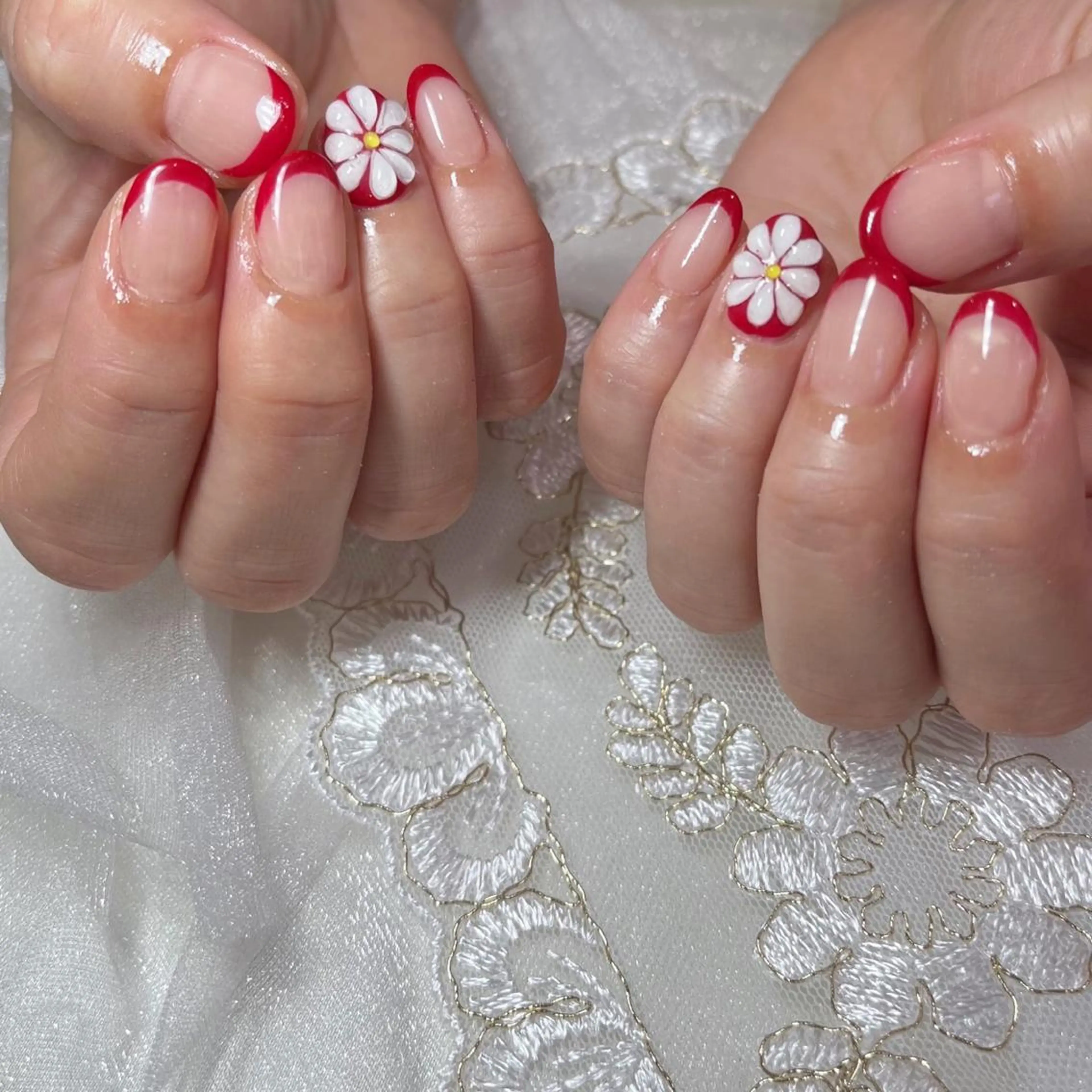 ネイル オーロラネイル クリアネイル 氷ネイル・うるうるネイル 韓国ネイル ニュアンスネイル Salon Ｋのネイルデザイン