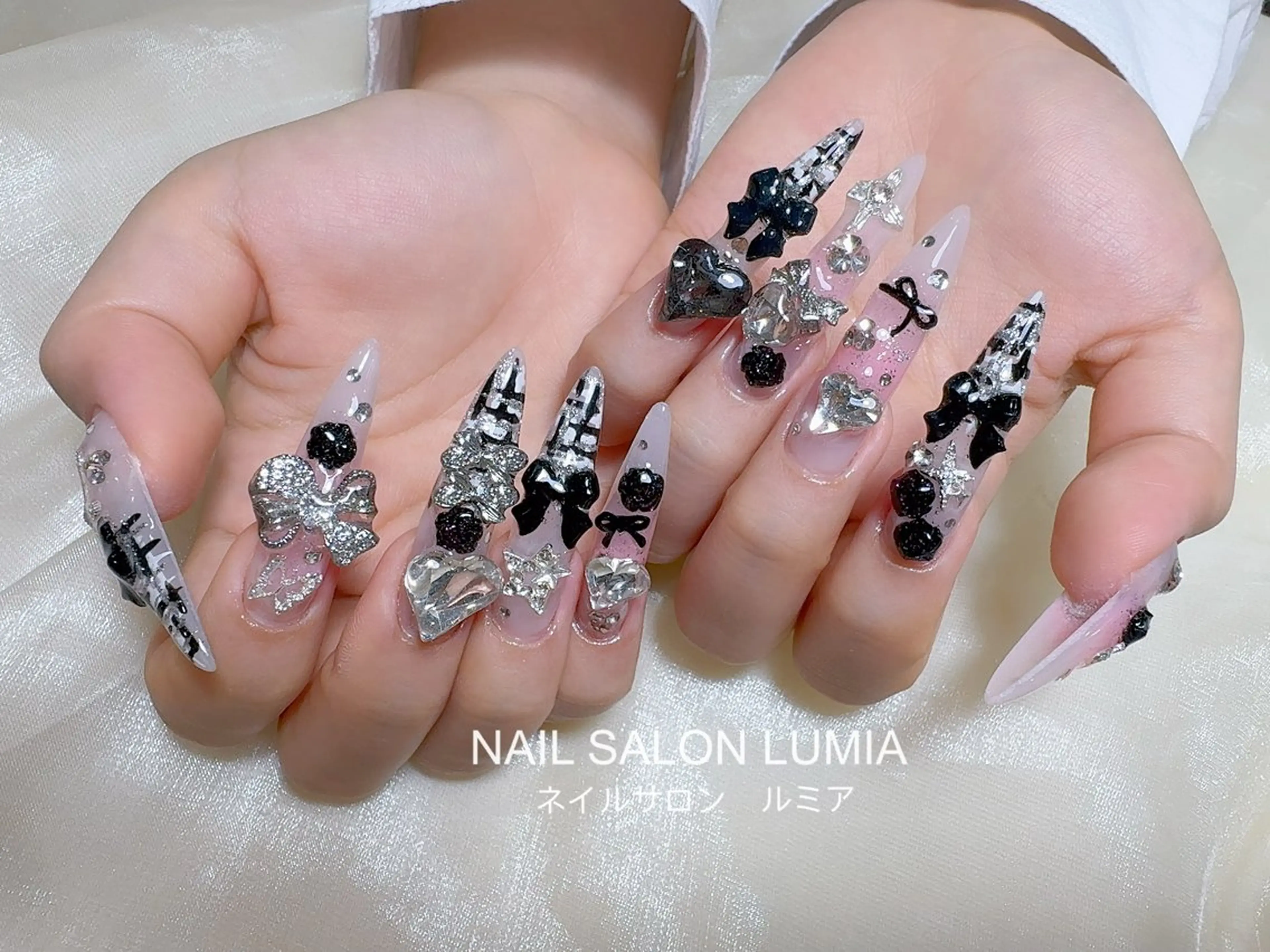 ネイル ハンドネイル ネイルサロン ルミア Lumia 店長のネイルデザイン