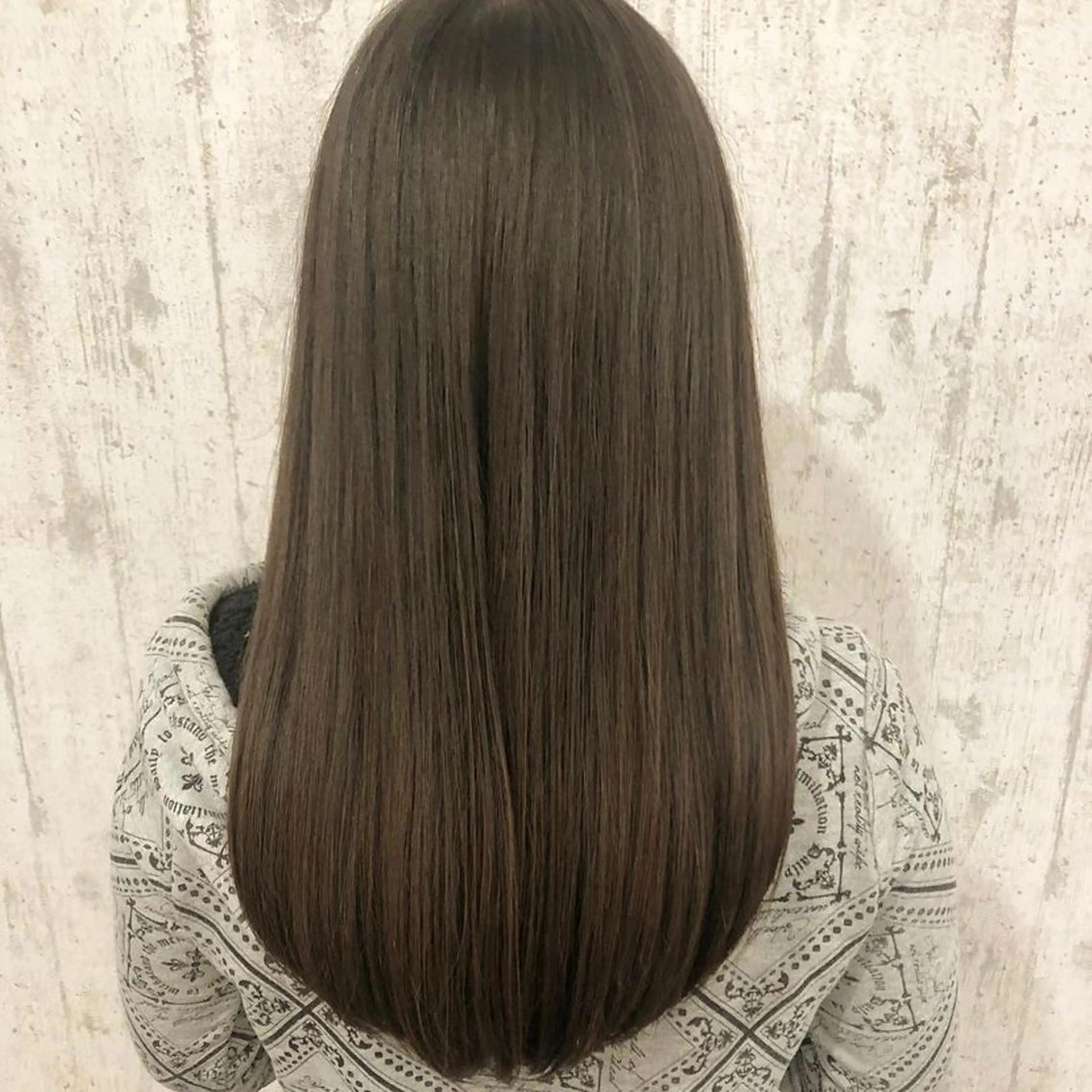 ロング カラー パーマ ヘアアレンジ メンズ キッズ ネイル マツエク・マツパ アッシュ ケアカラー オリーブアッシュ 髪質改善 縮毛矯正 times salon名駅所属・久木原 ゆりのヘアスタイル