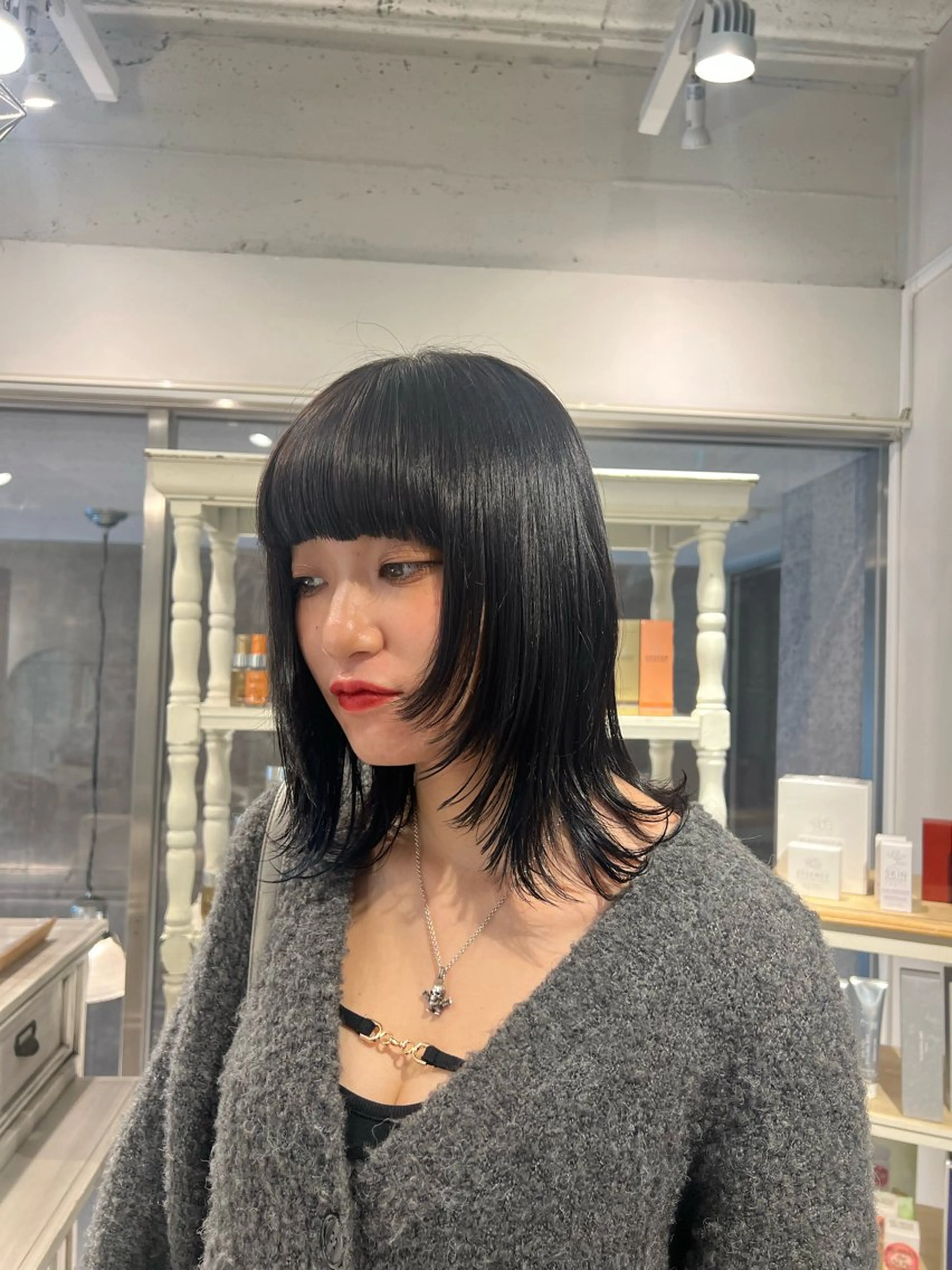 ミディアム レイヤーカット 小顔カット ミカ/名駅/レイヤー /ブリーチなしカラーのヘアスタイル