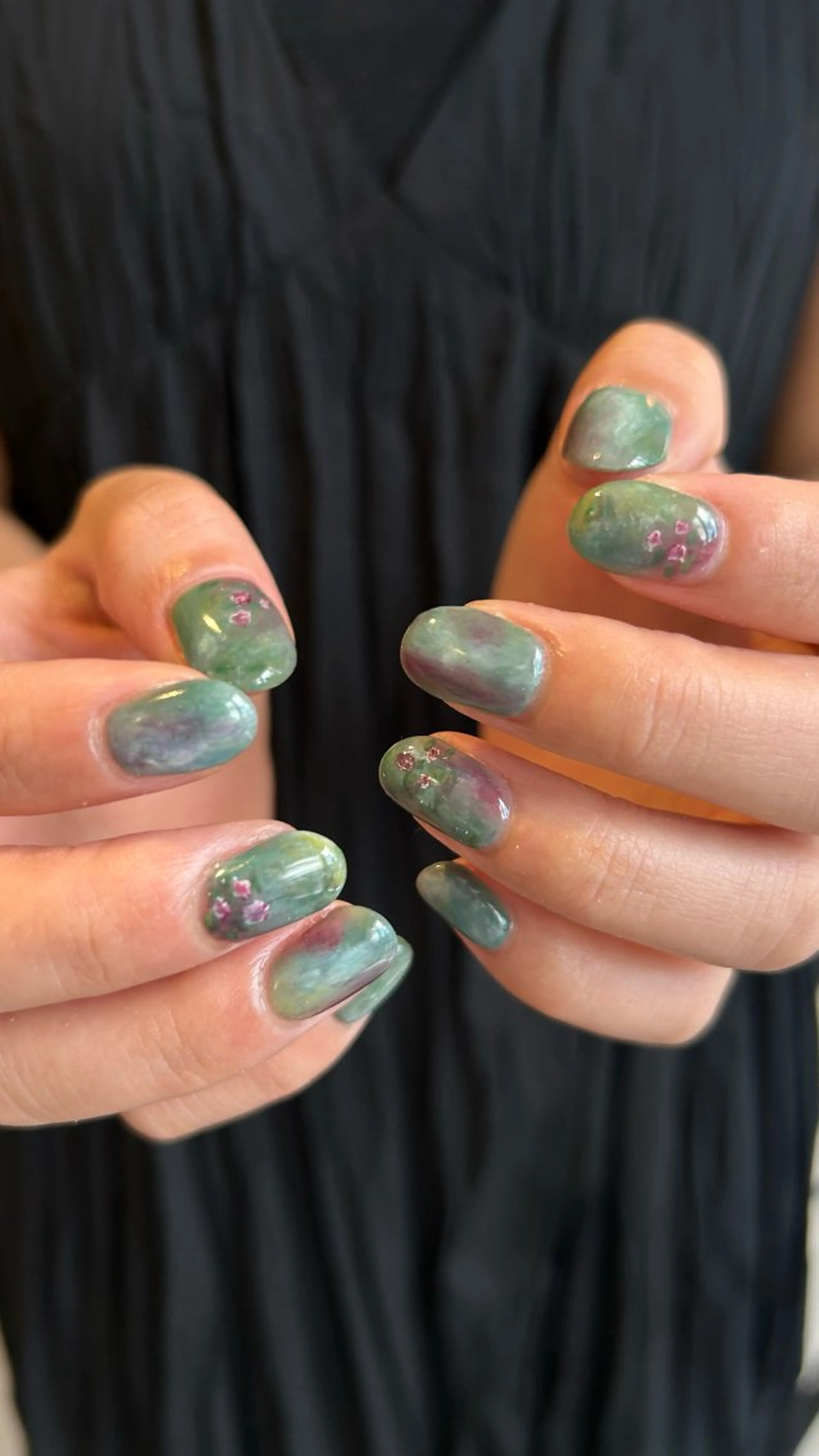 ネイル WAKANA/ ニュアンス・個性派のネイルデザイン