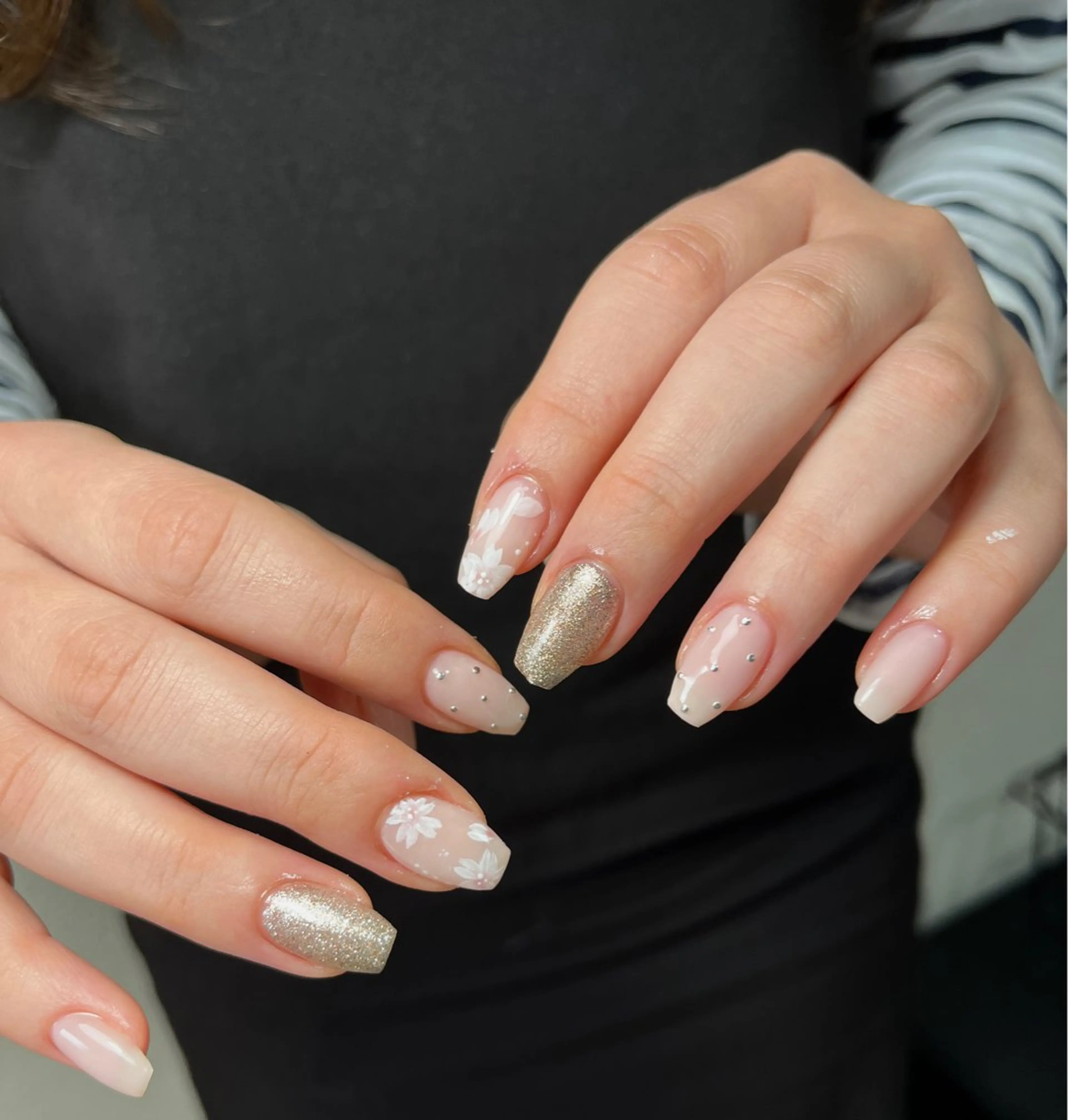 ネイル cie/42° NIJINAのネイルデザイン