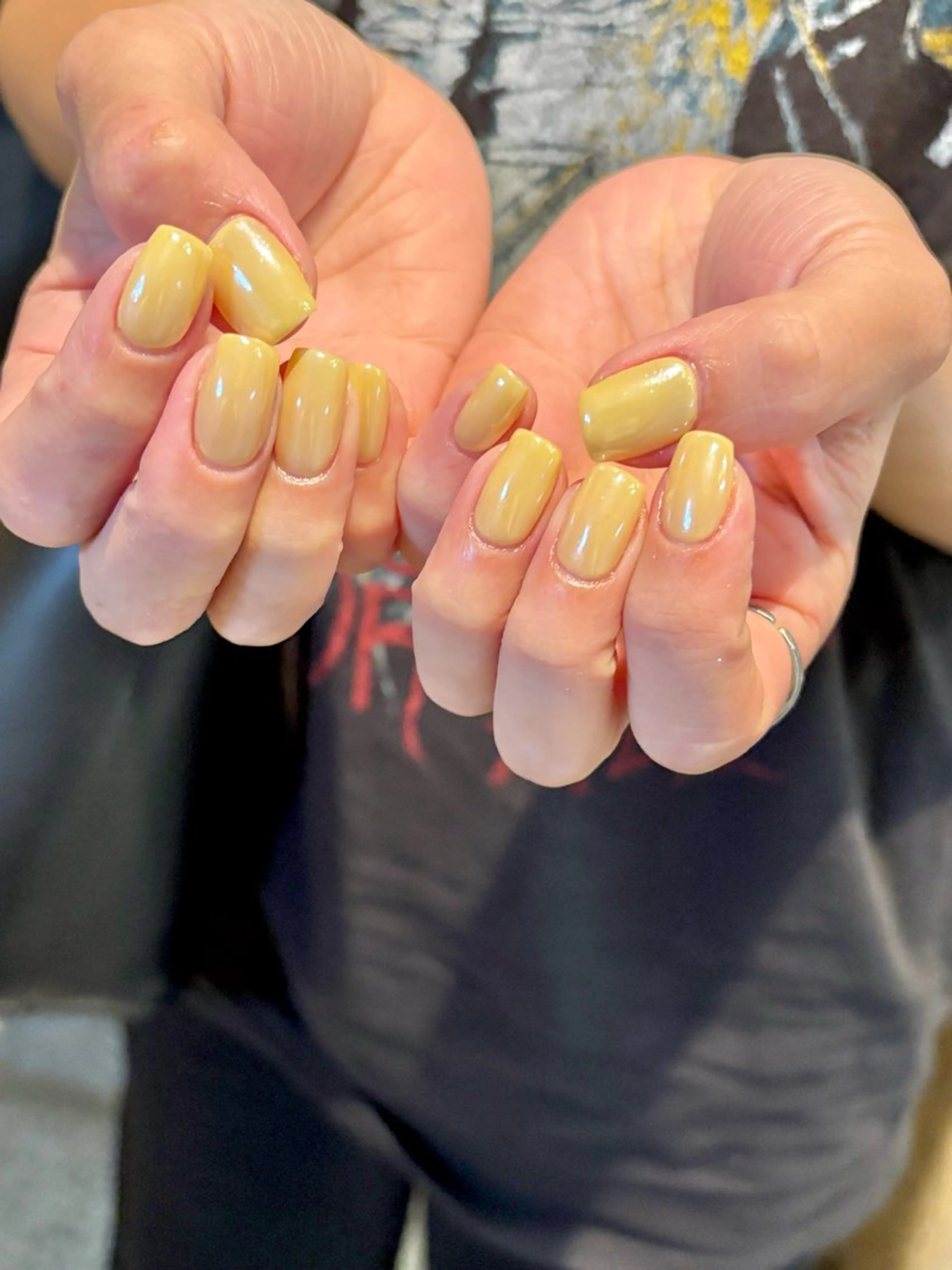 ネイル 黄色 BeAlletreNail(ビオールエトレ)所属・高野 美土里のネイルデザイン