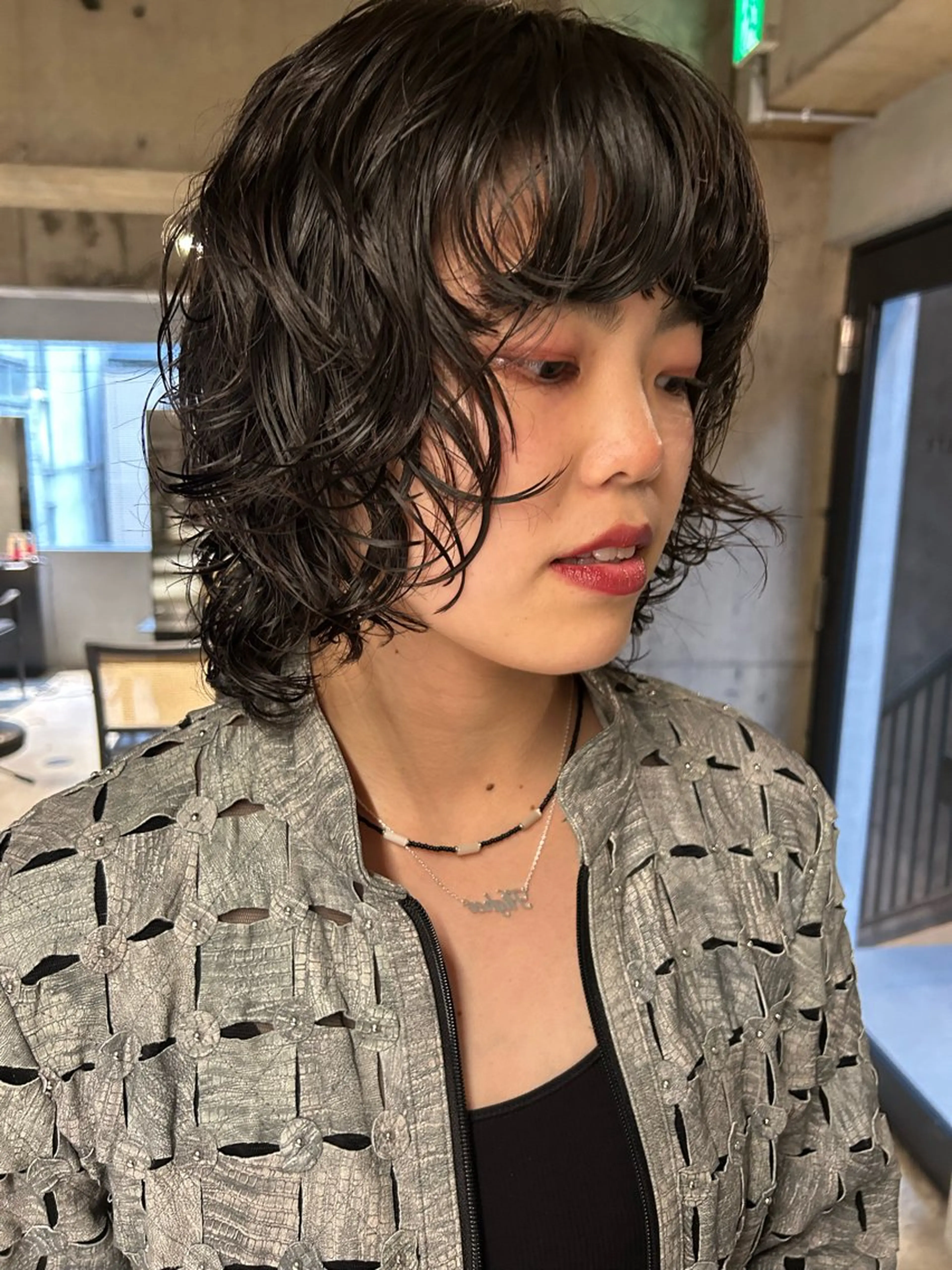 ミディアム パーマ 中村 衣里のヘアスタイル