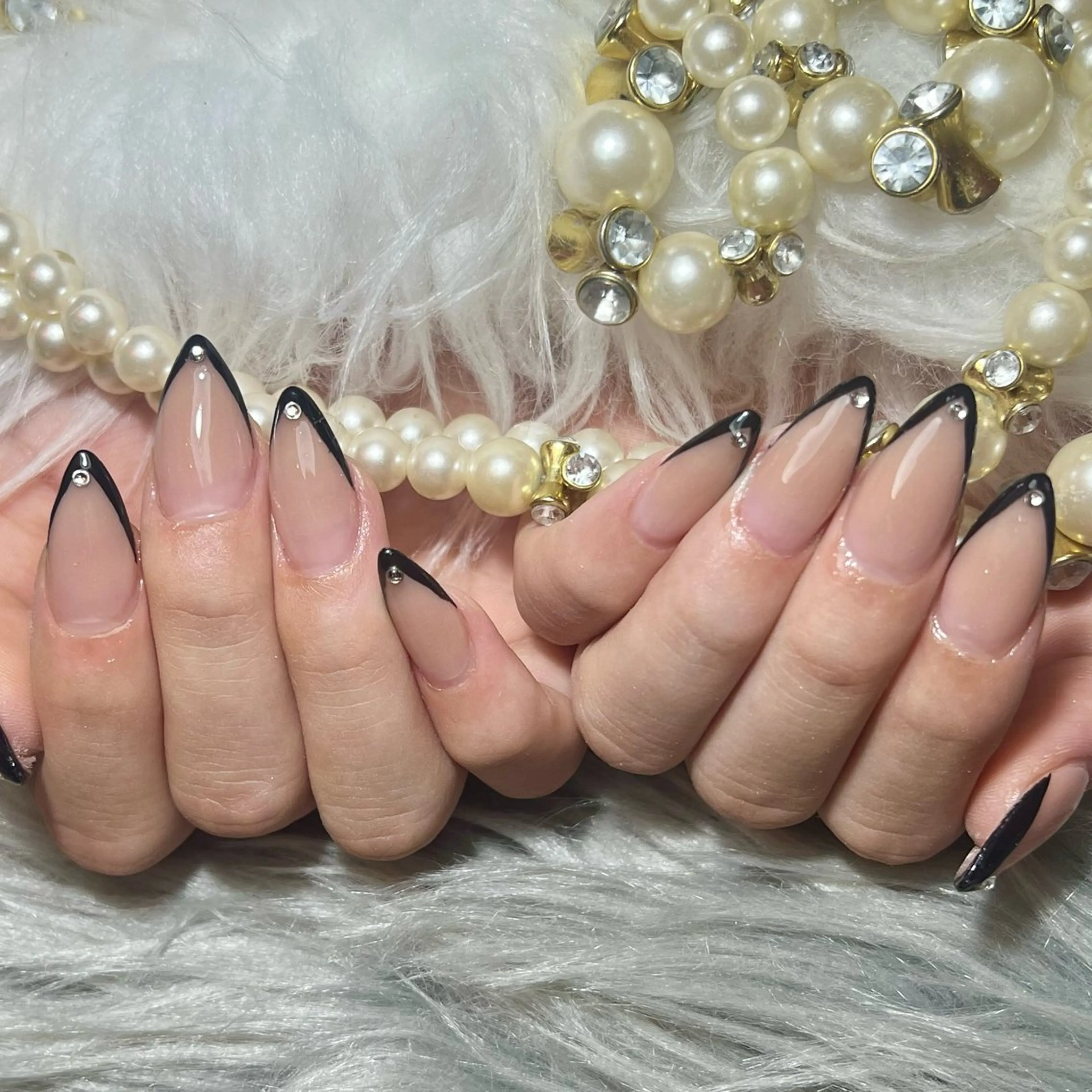 ネイル フレンチネイル スカルプ専門店 Feelのネイルデザイン