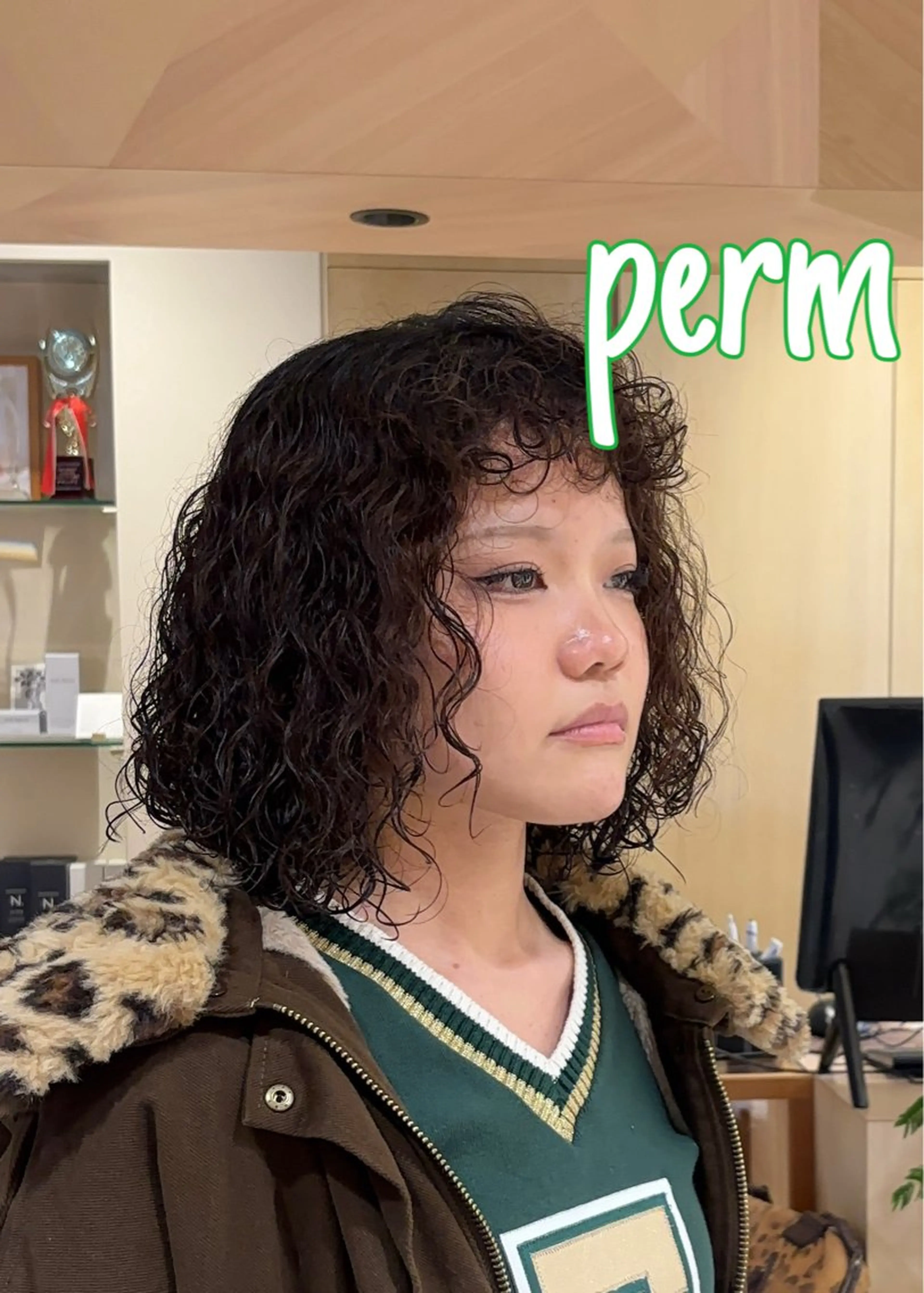 ミディアム パーマ ミディアムパーマ カット パーマ CYAN.栄店所属・パーマ/髪質改善 【榎本千夏】のヘアスタイル