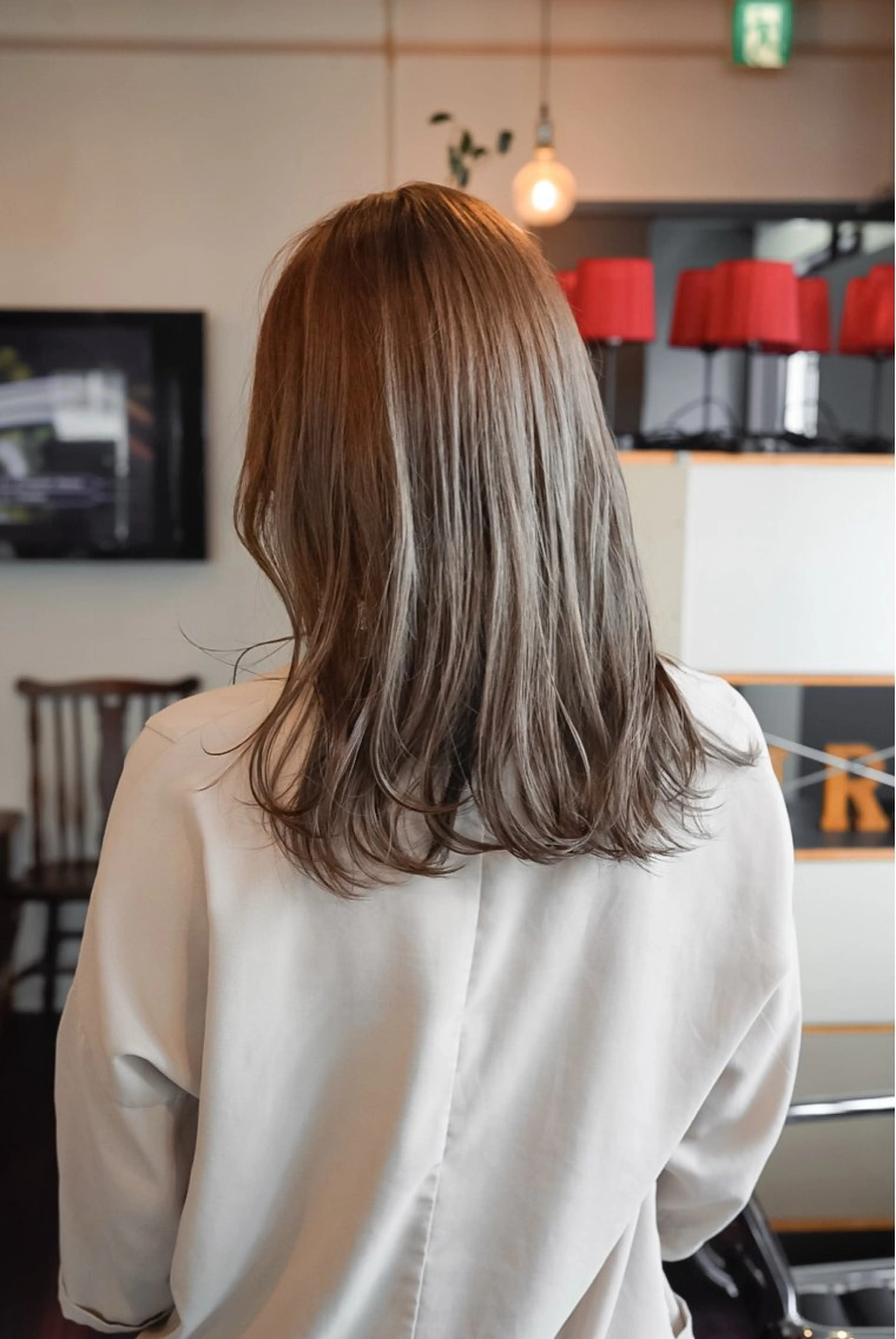 ミディアム カラー 千葉 慎也のヘアスタイル