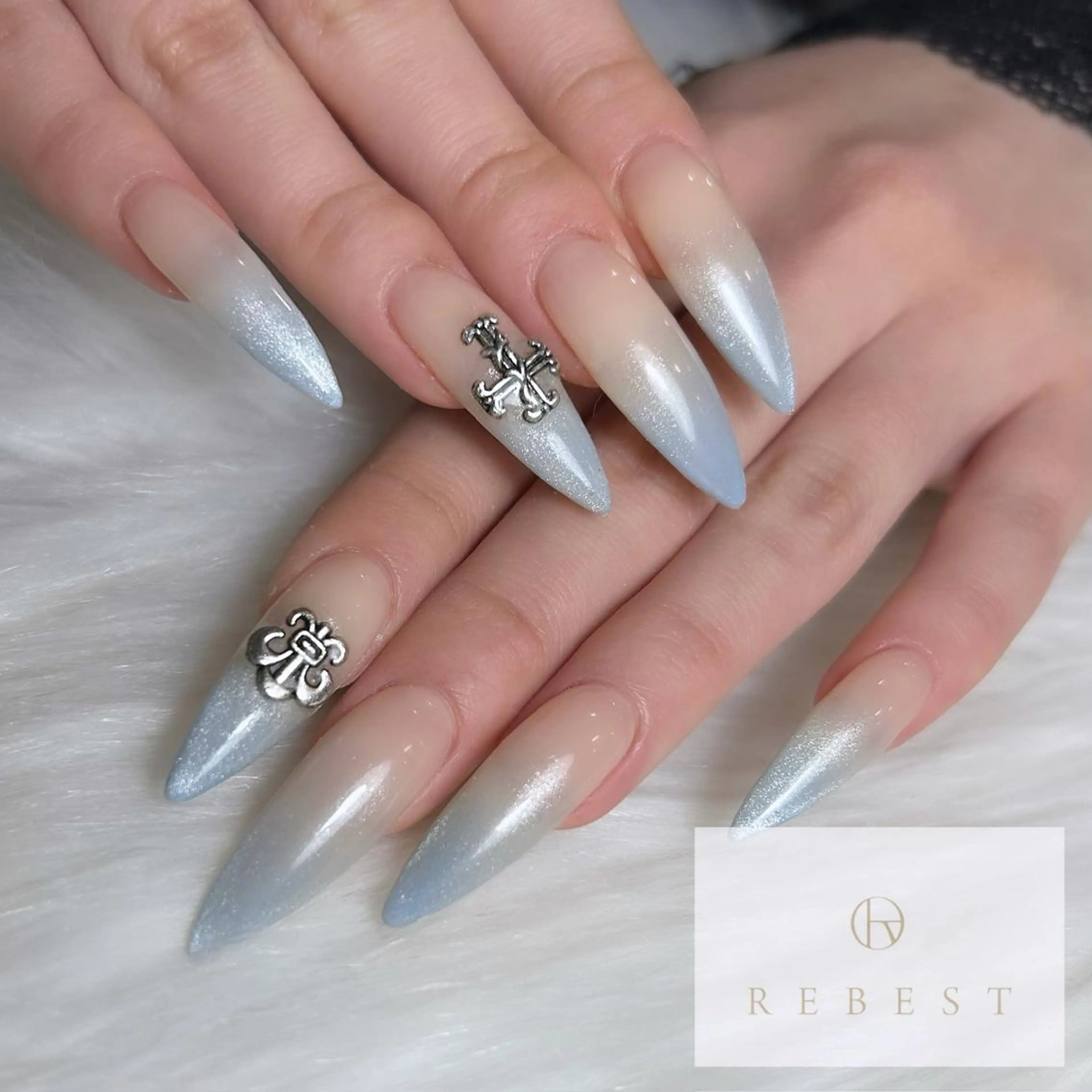 ネイル -Rebest- NAIL心斎橋店💎のネイルデザイン