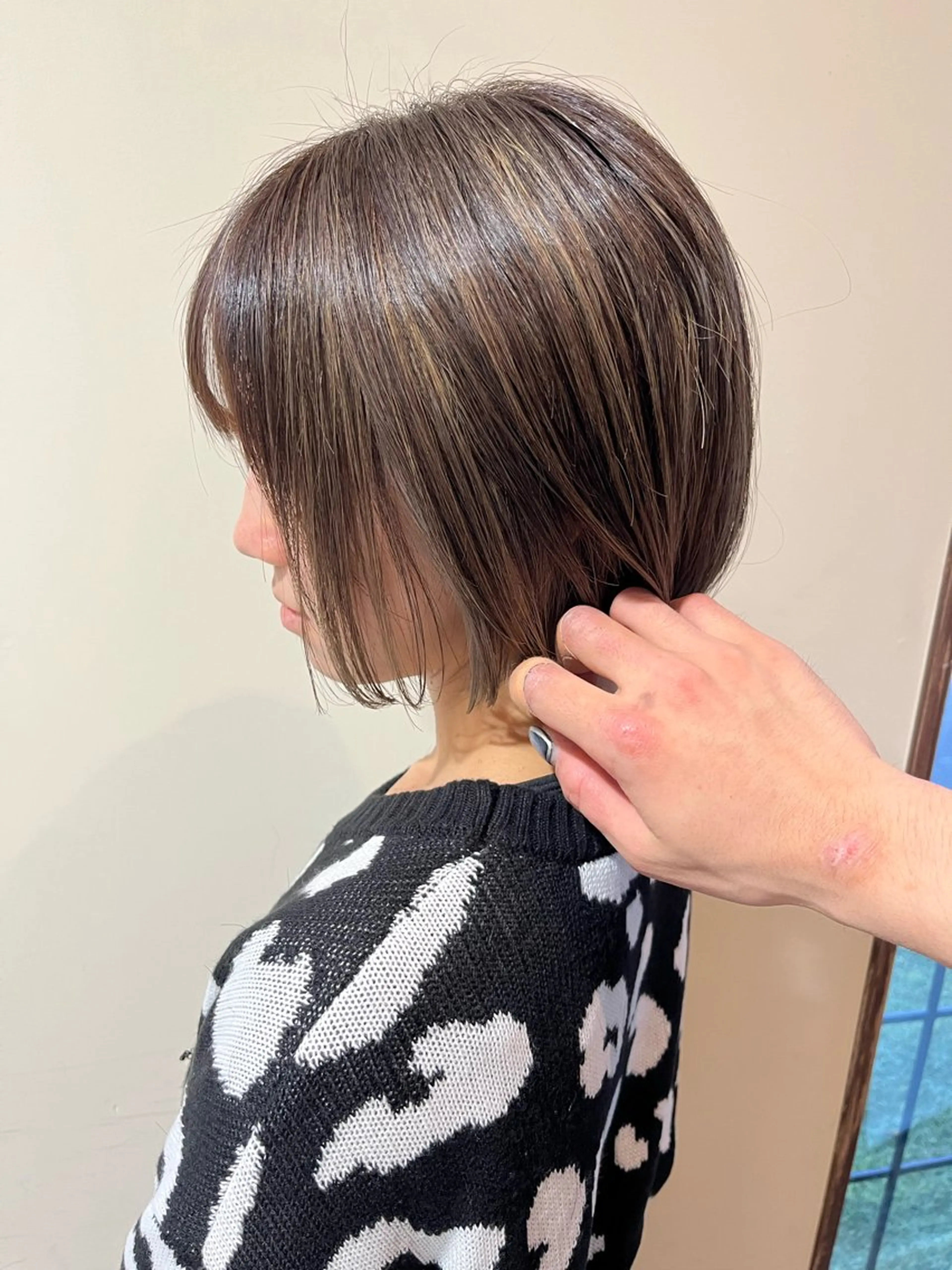 ショート カラー 💫レイヤーカット✨ 透明感カラー工藤雄大のヘアスタイル