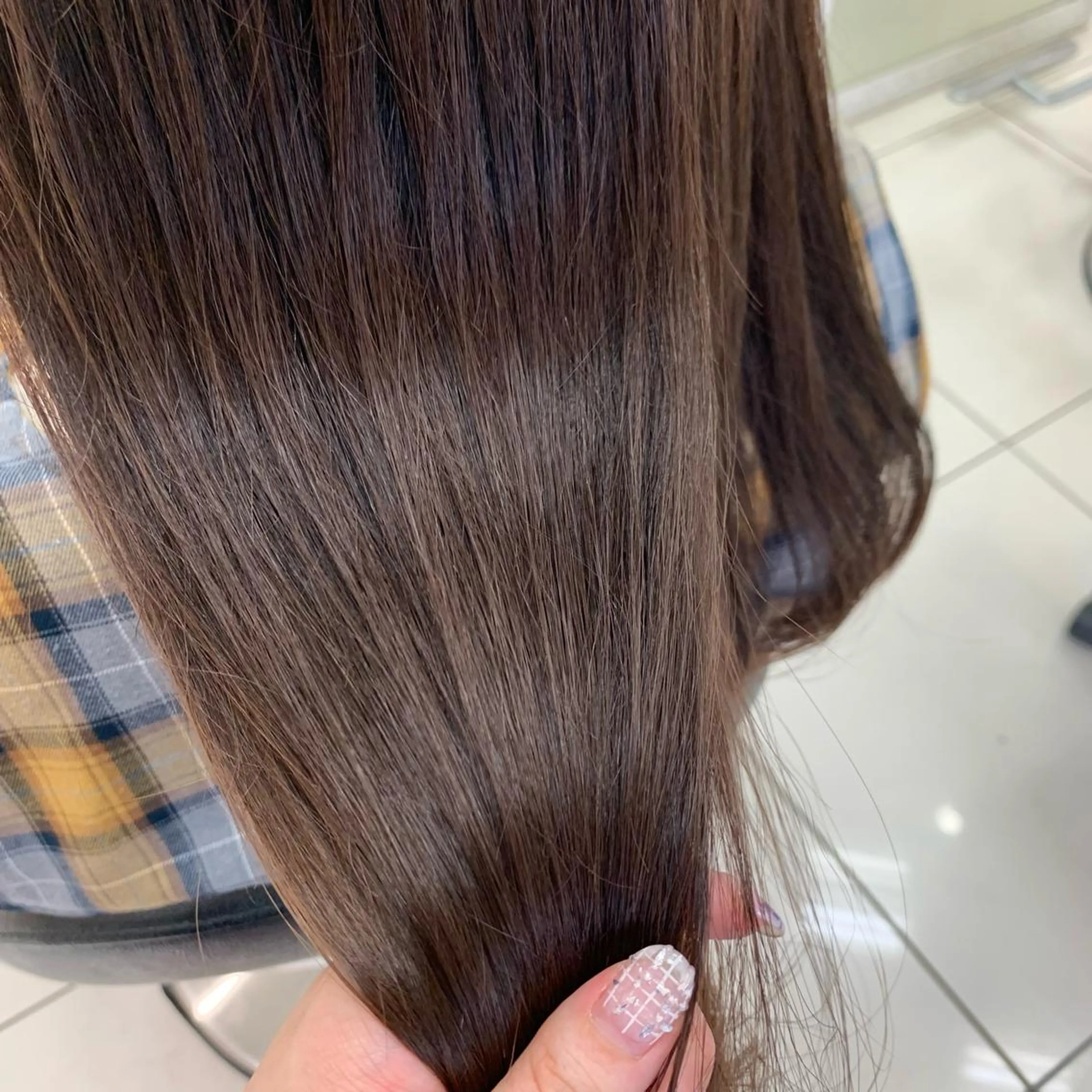 ロング カラー ヘアカラー トリートメント ウスイ ハルカのヘアスタイル