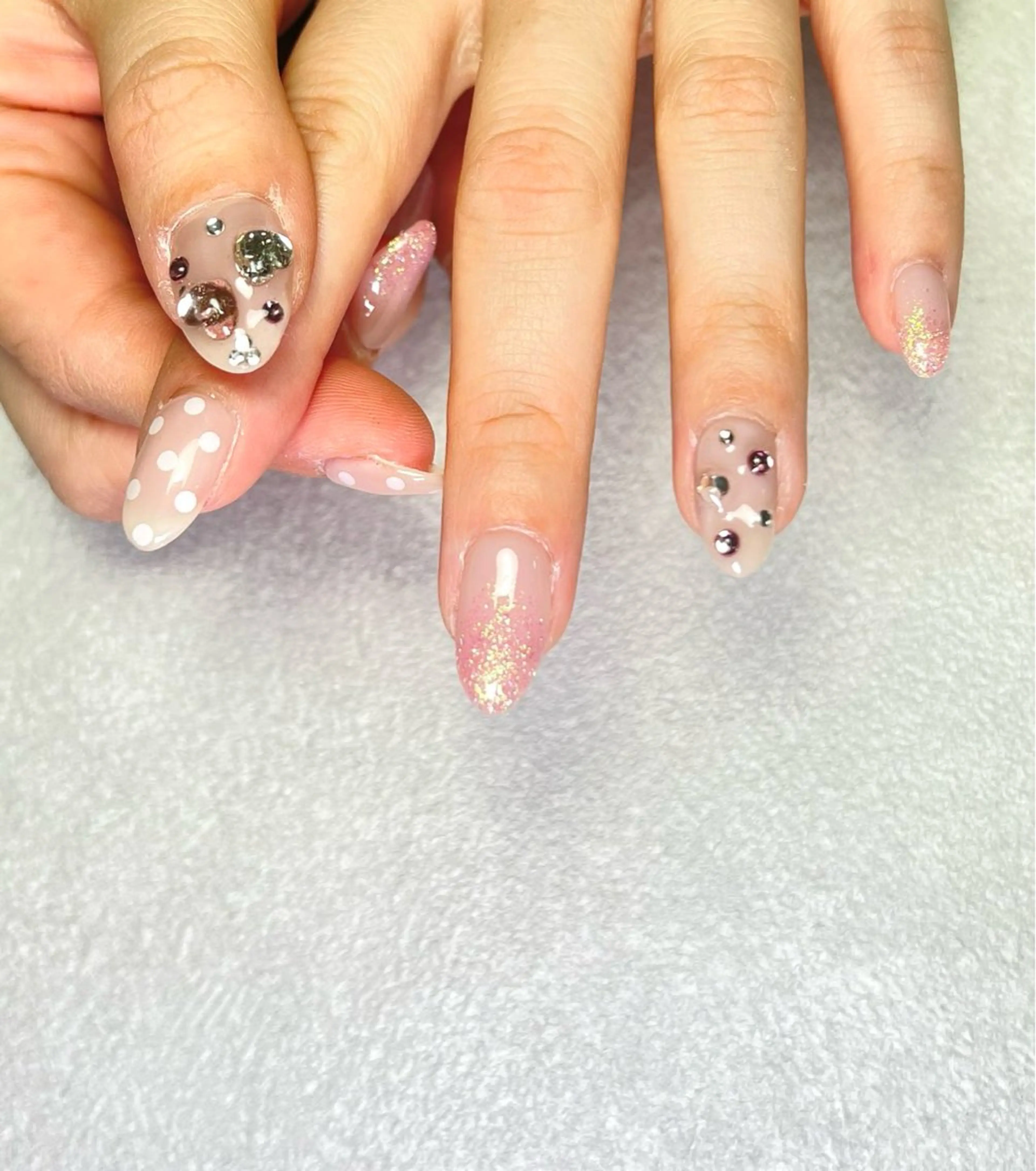 ネイル ネイリスト ハンのネイルデザイン