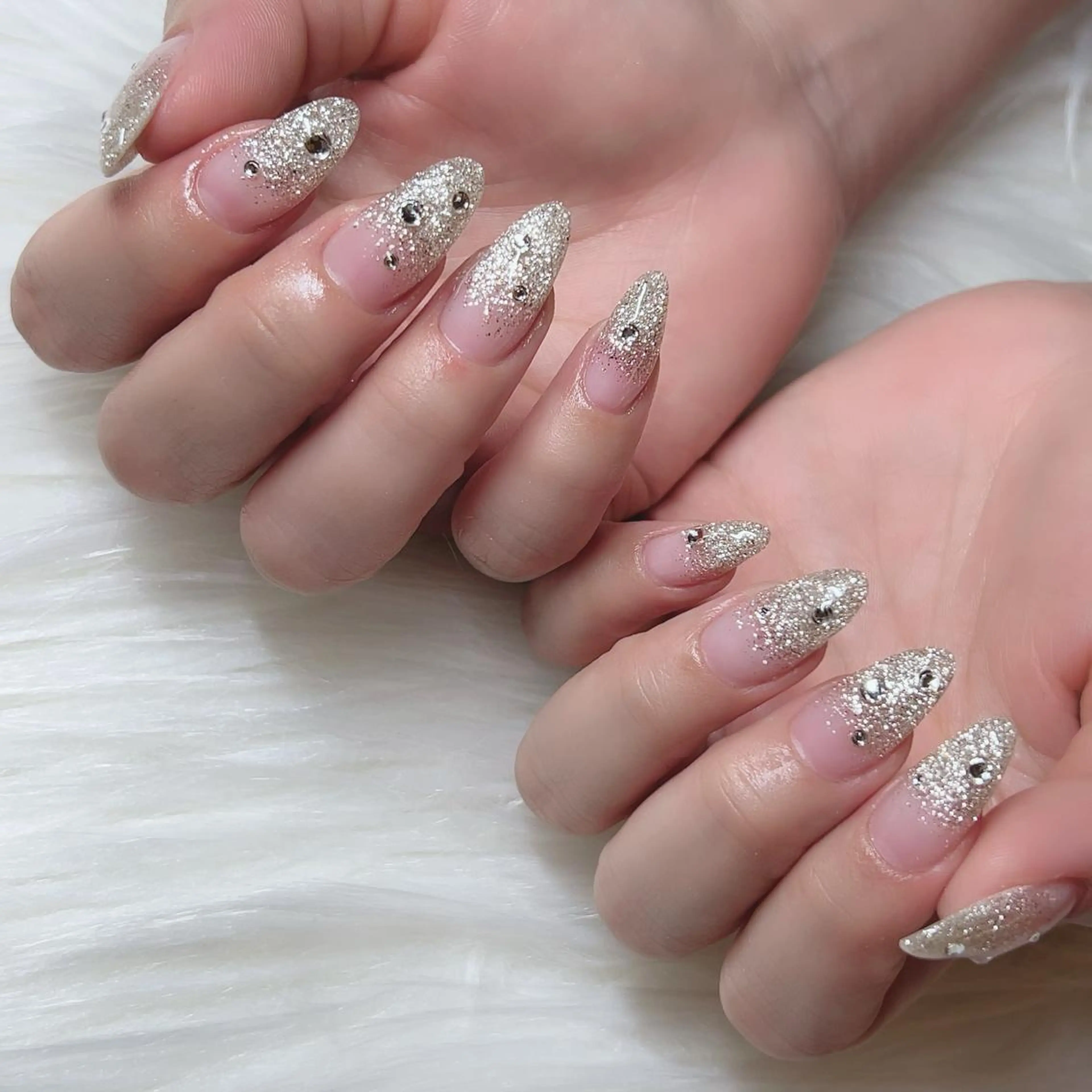 ネイル ラメ(グリッター) ラメグラデーション ハンドネイル CRéA　-private nailsalon-所属・CReA nailのネイルデザイン