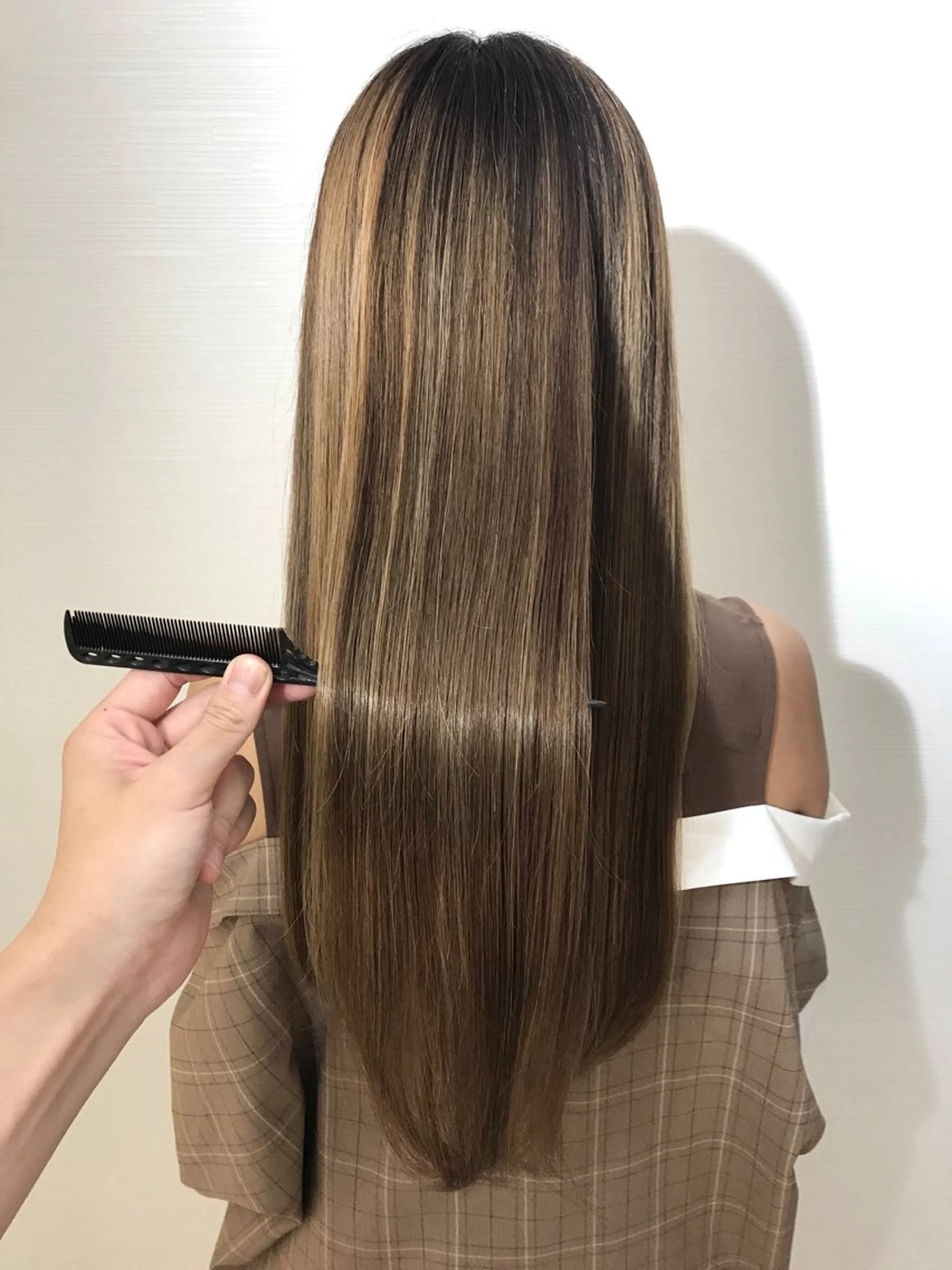 ロング カラー 髪質改善 トリートメント 🌈ハイトーン髪質改 善🌈polon🌟のヘアスタイル