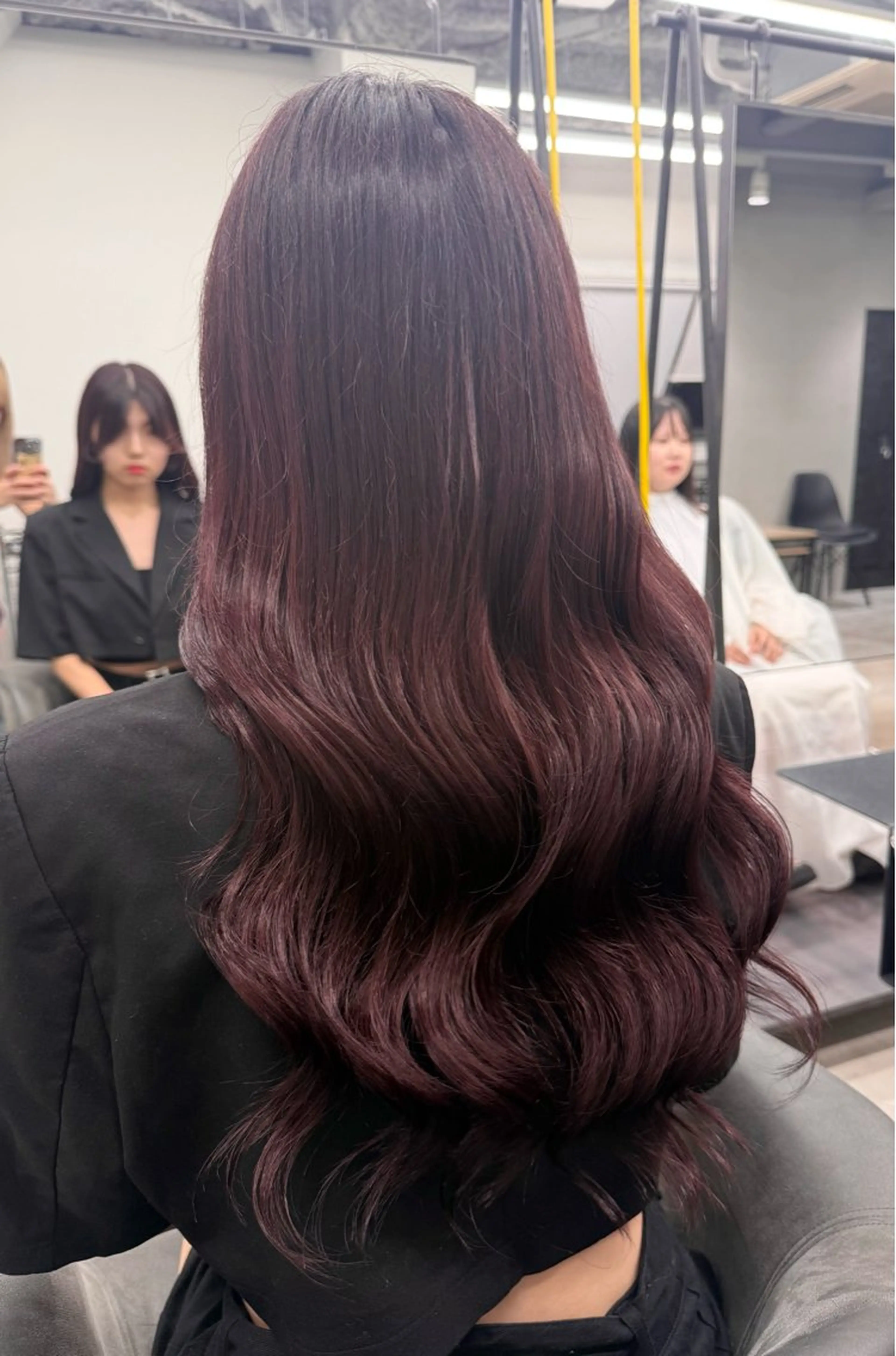 ロング カラー ベージュカラー ブリーチ ケアブリーチ 透明感カラー デザインカラー カット ヘアカラー トリートメント ハイトーン/髪質改善 🦋岩渕かすが🖤のヘアスタイル