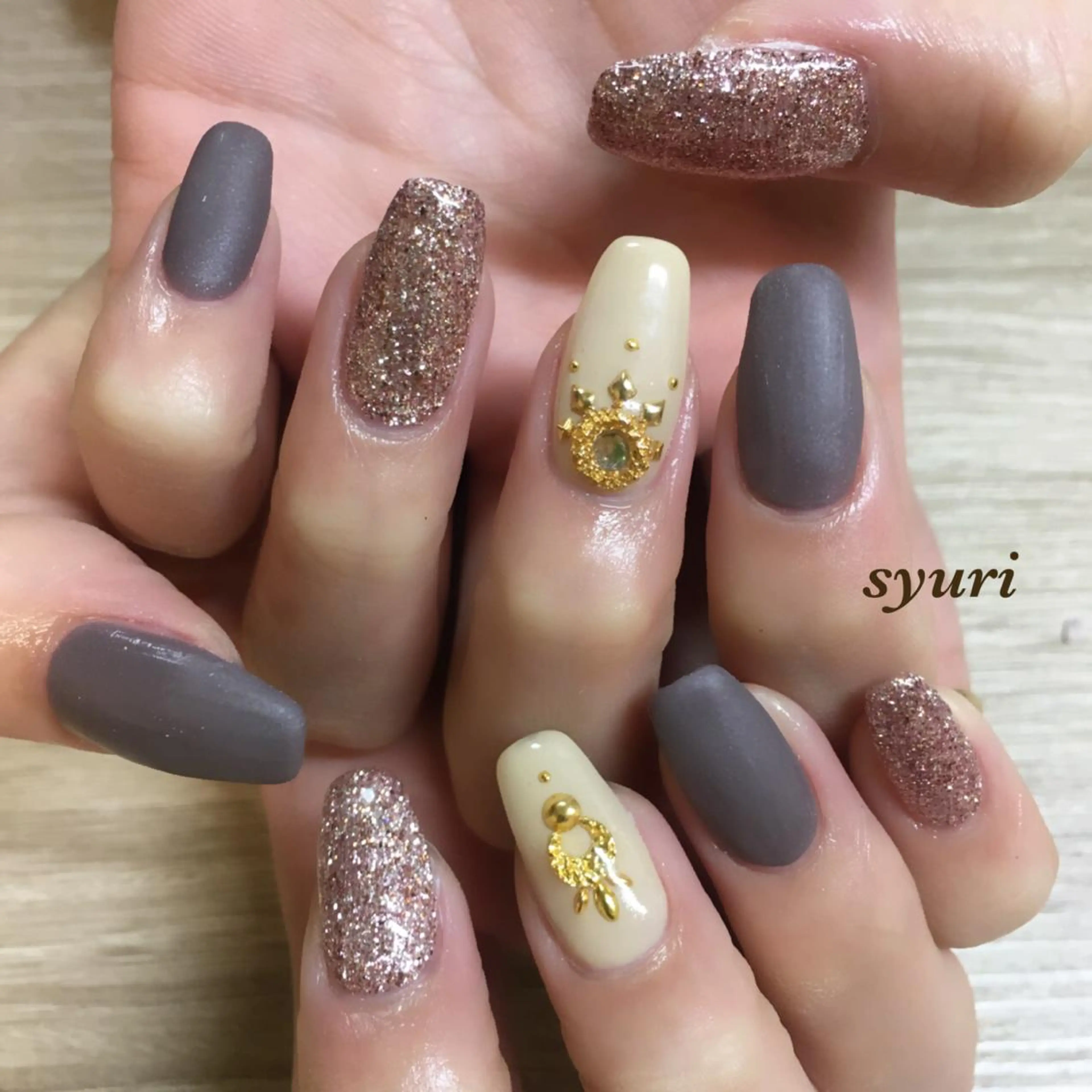 ネイル マットネイル ハンドネイル syuri nailのネイルデザイン