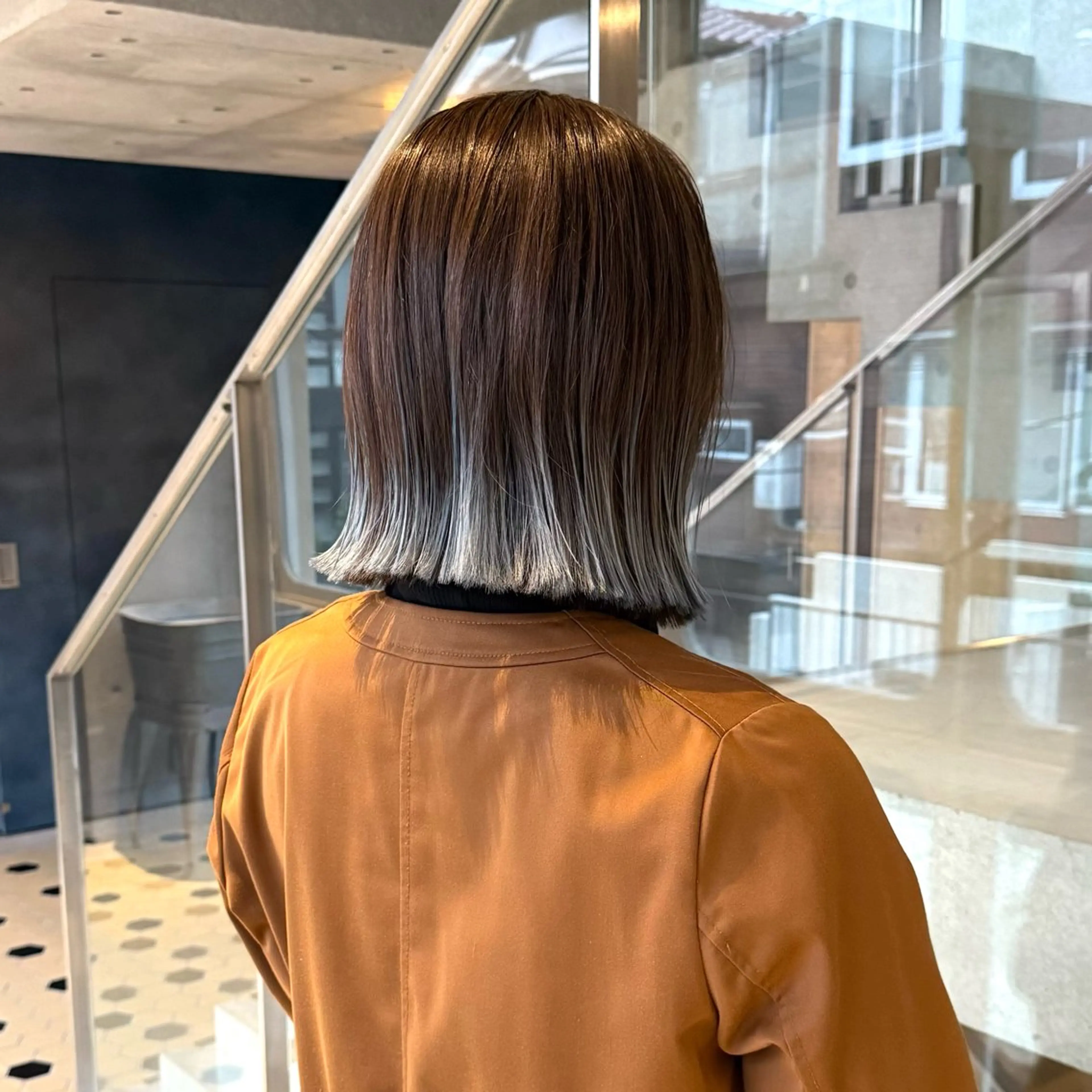 カラー RINA .のヘアスタイル