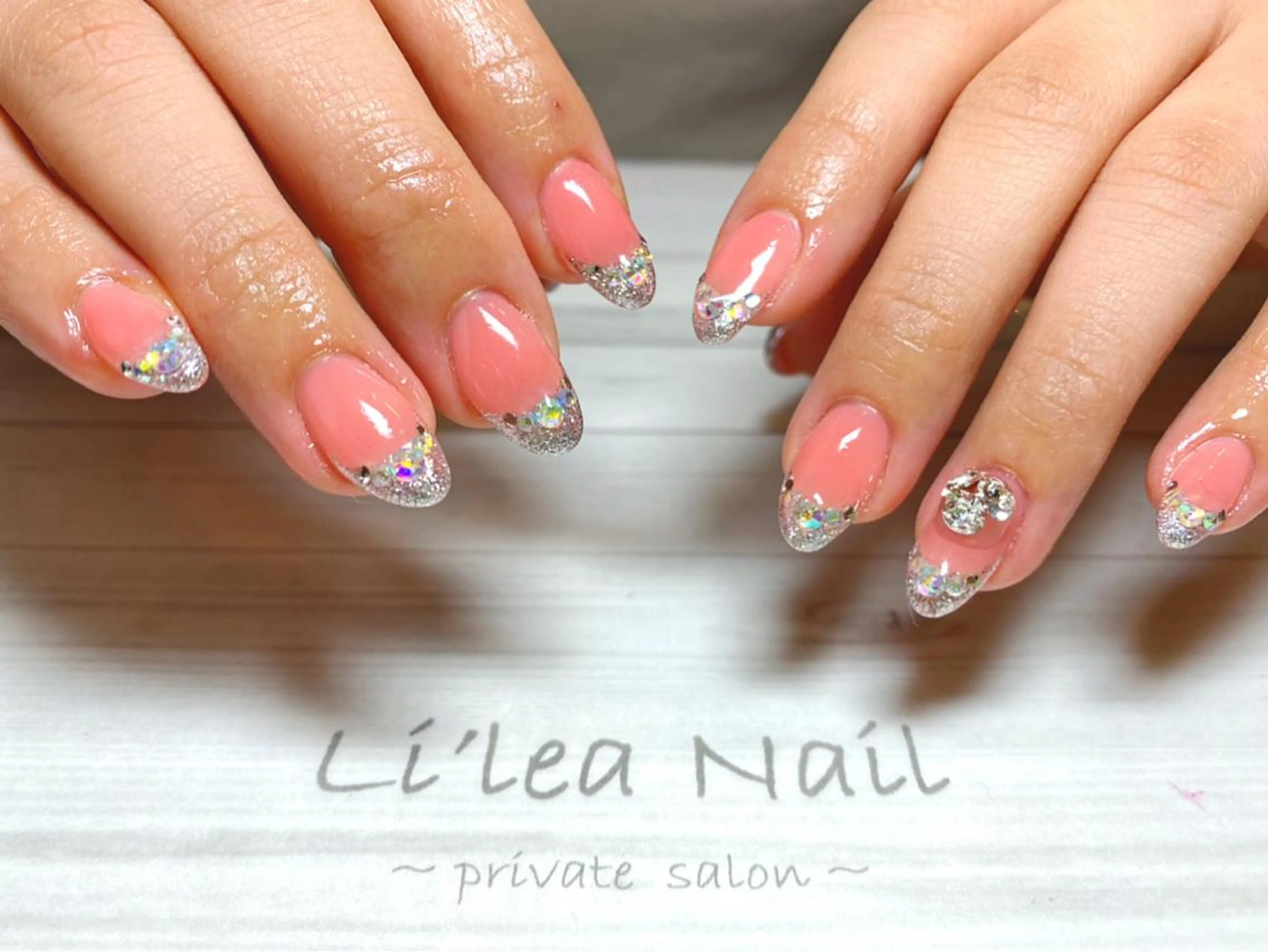 ネイル Li'leaNail AINAのネイルデザイン