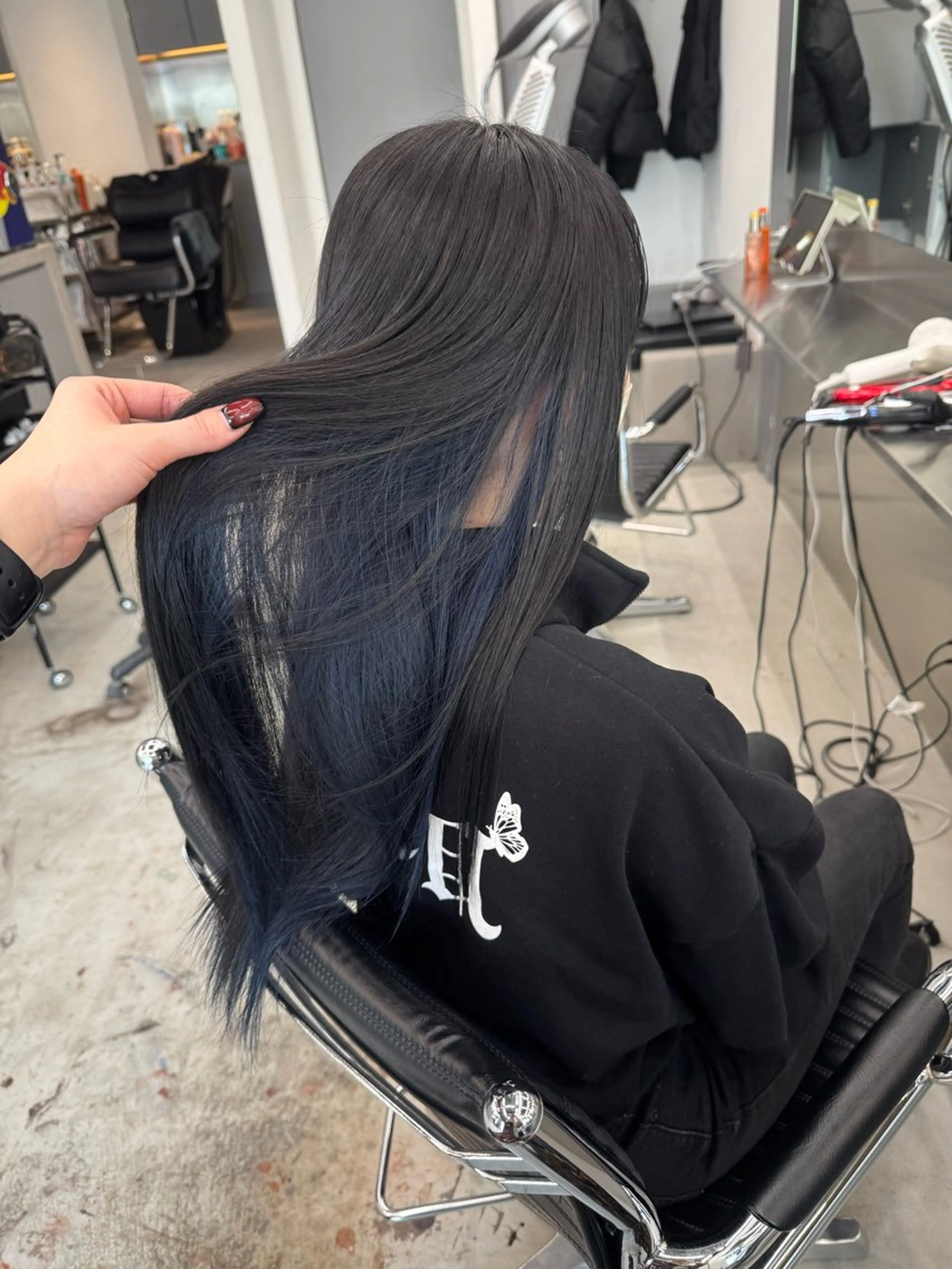 ロング LIT.所属・レイヤーカット🎀 モデル施術◎吉村麻佳のヘアスタイル