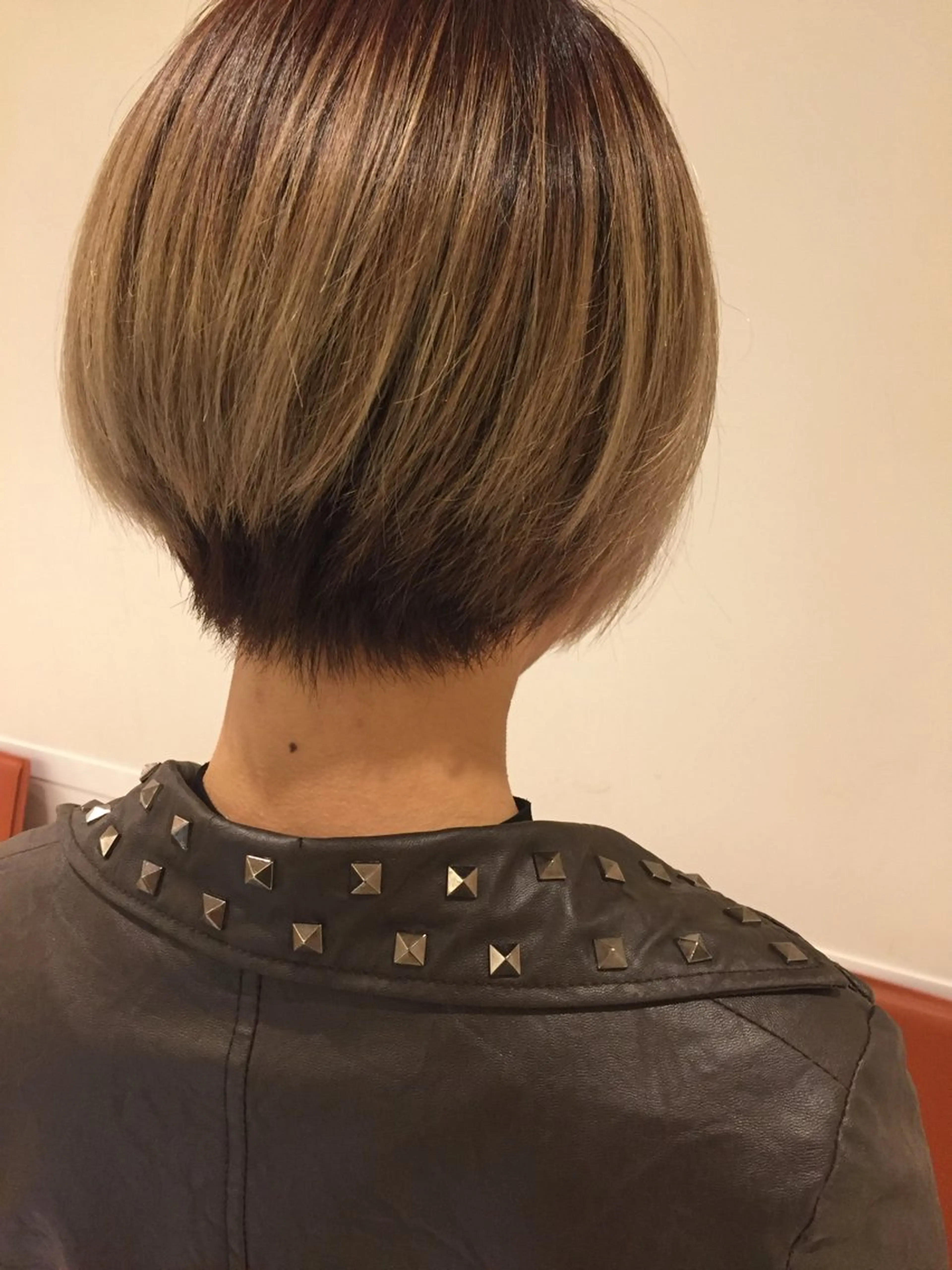 ショート カラー RoooHAIR/ ちあきのヘアスタイル