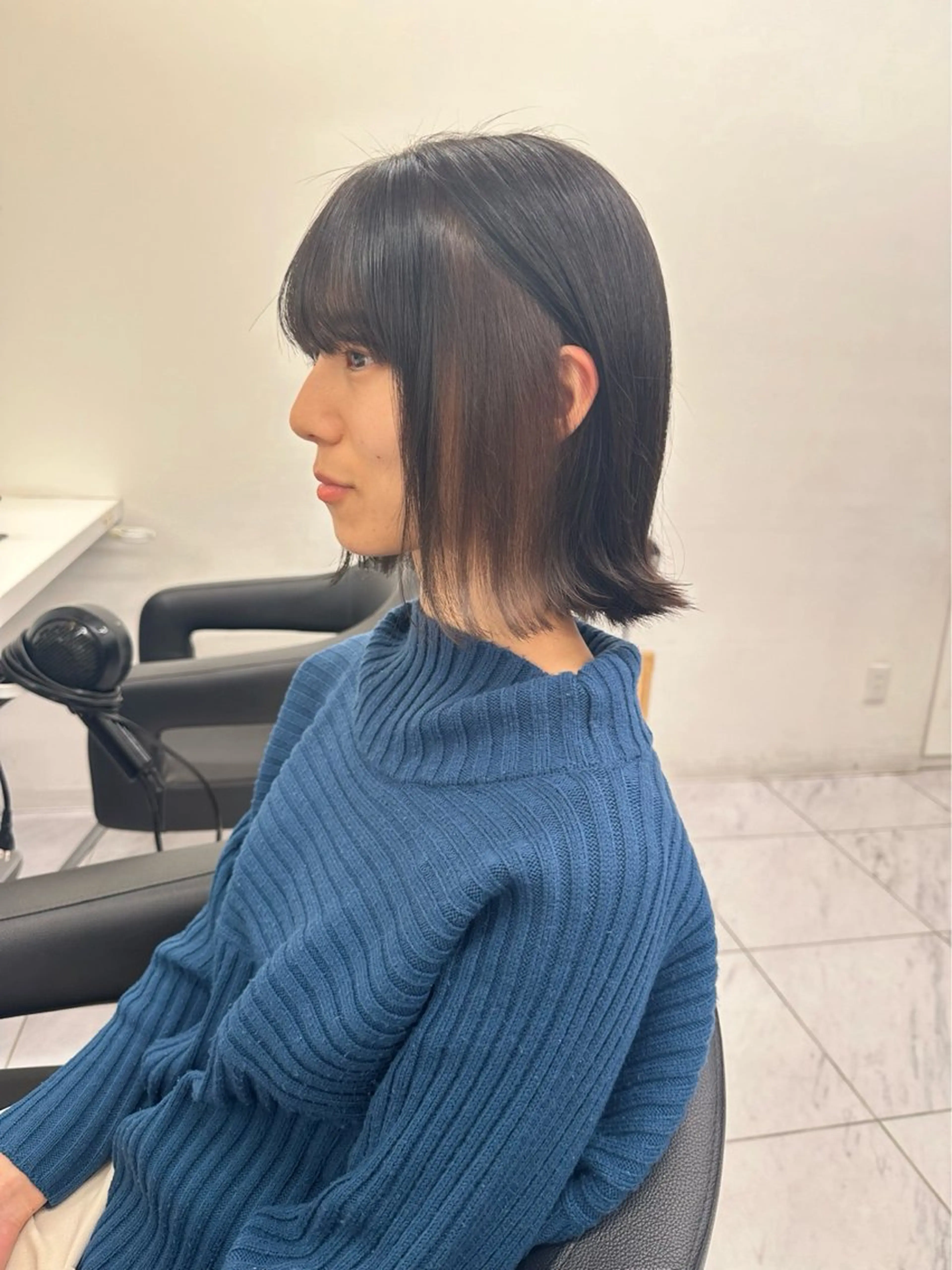 ロング カラー ベージュカラー 黒髪 ブリーチ ブルーカラー ブルーブラック 🪞ハイトーン🪞 🤍waka🤍のヘアスタイル