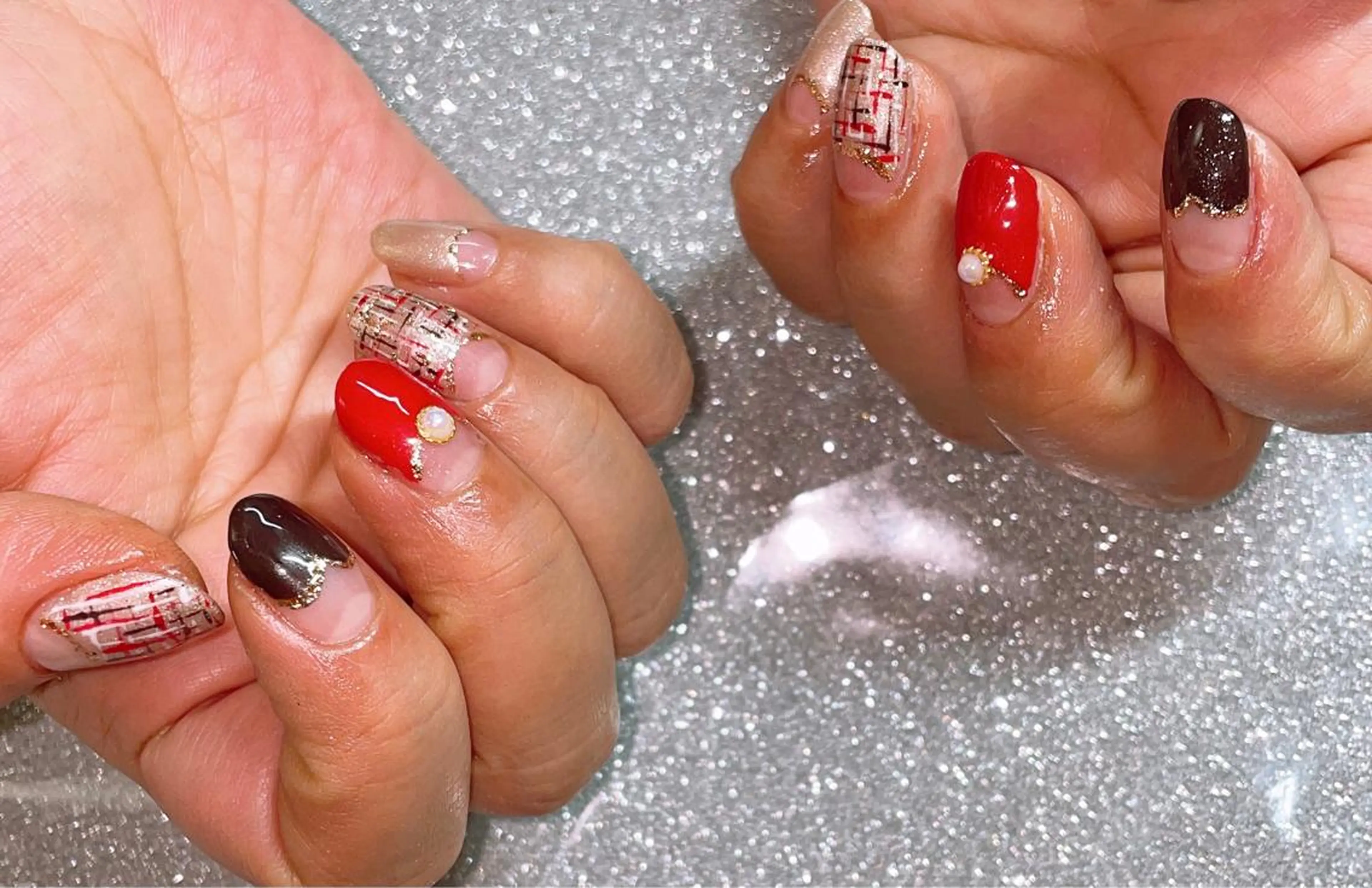 ネイル ハンドネイル VIERU 🌈🎀💖のネイルデザイン