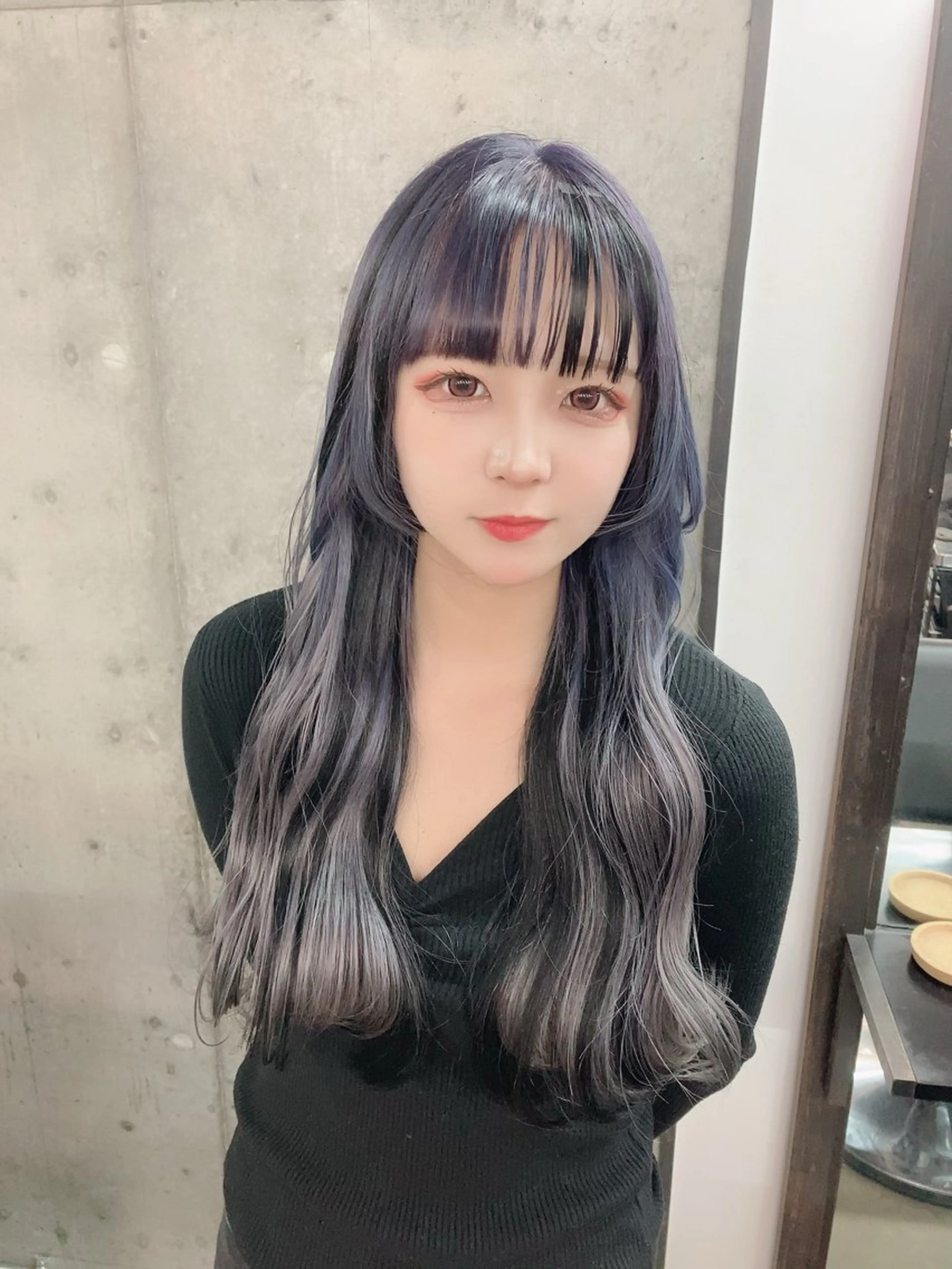 セミロング カラー ✨最安値✨エクステ カラー🌼つきな🌼のヘアスタイル