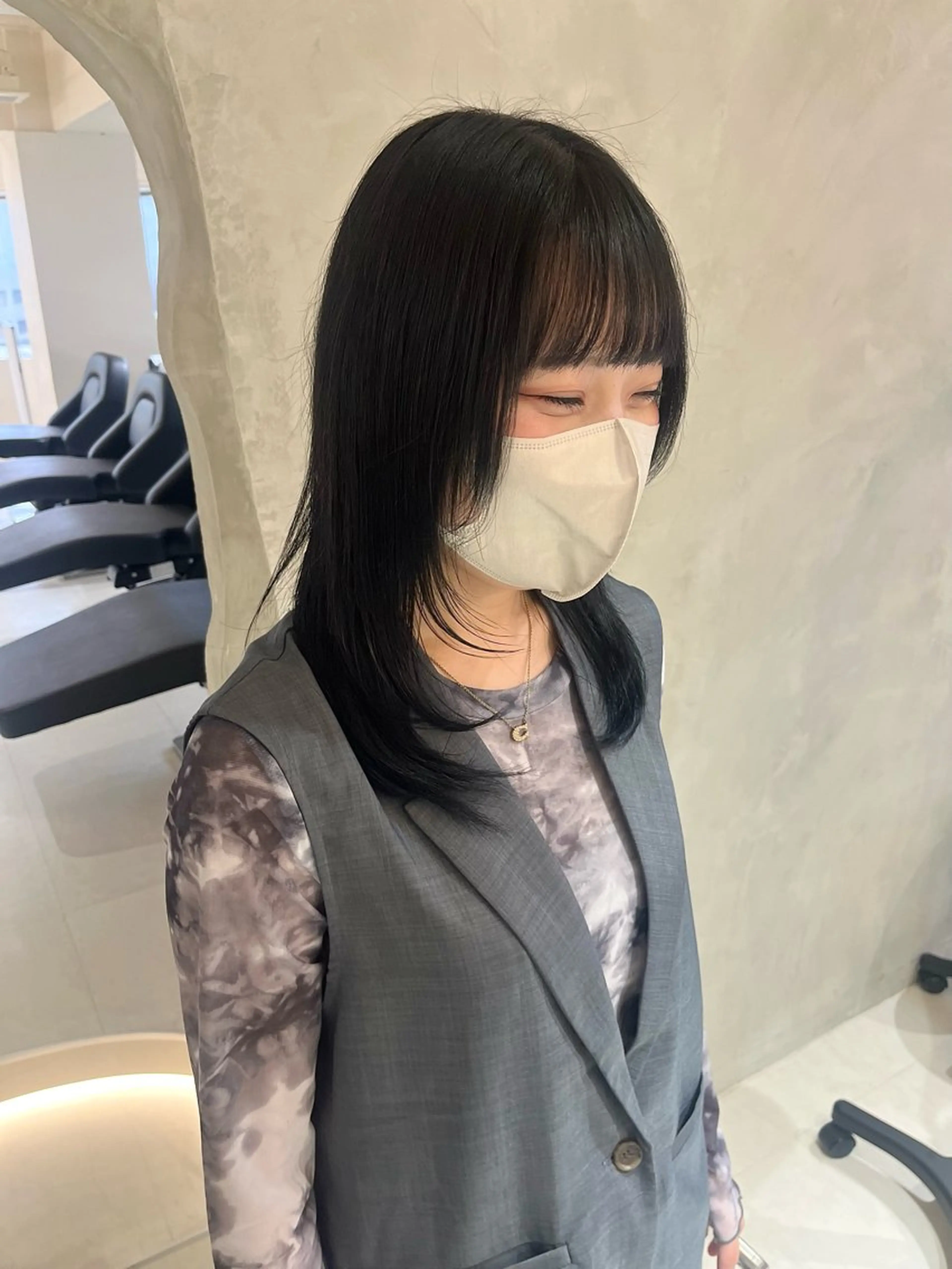 ミディアム カラー カット ヘアカラー トリートメント effect横浜所属・切りっぱなしボブ/ 艶カラー/綾莉のヘアスタイル