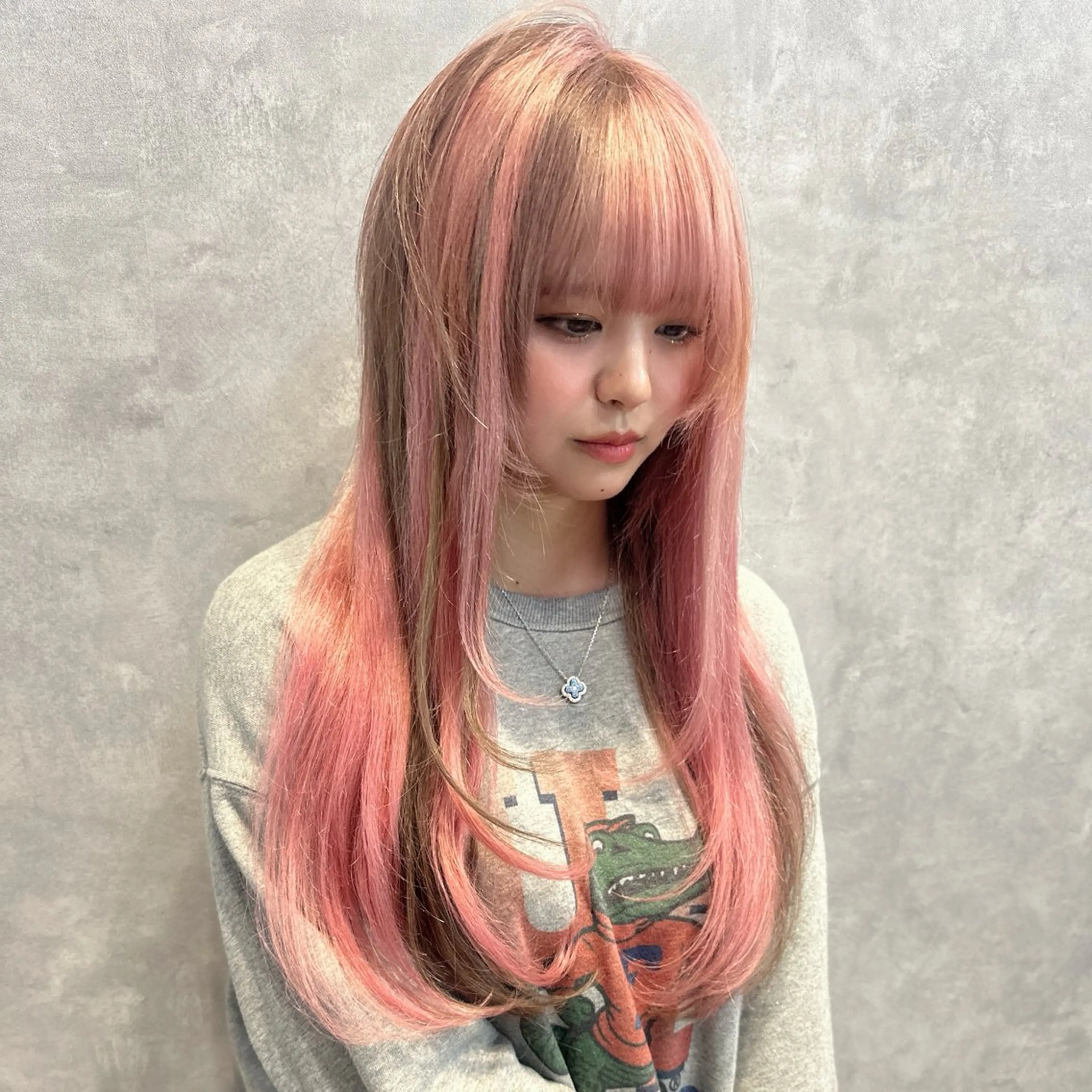 ロング カラー プルエクステ ブリーチ ハイトーンカラー エクステ 🪡プルエクステ🪡 カラエク評価◎ユウゴのヘアスタイル