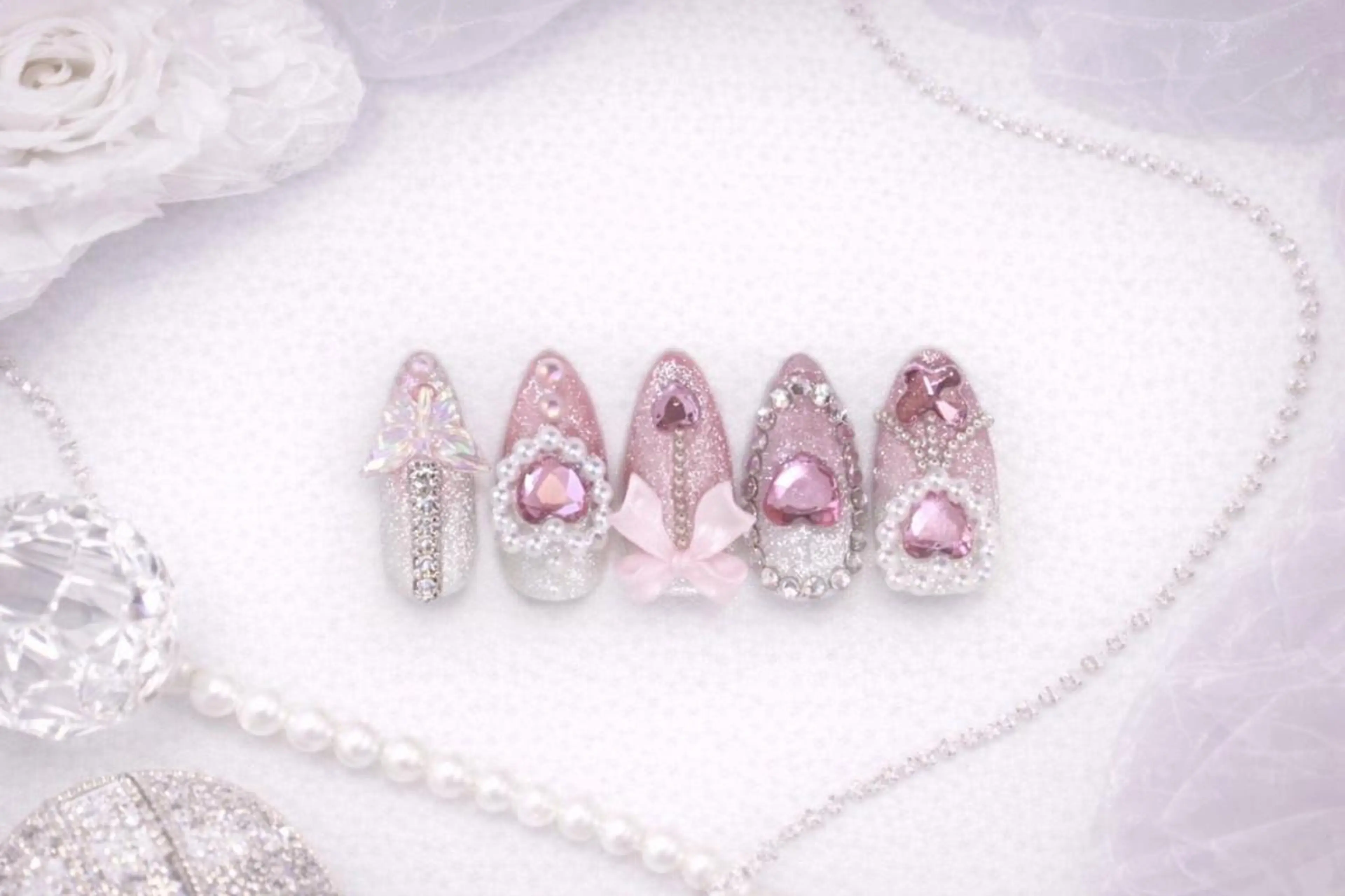 ネイル ロングネイル ワンホンネイル REBEST南森町 nail🪽のネイルデザイン