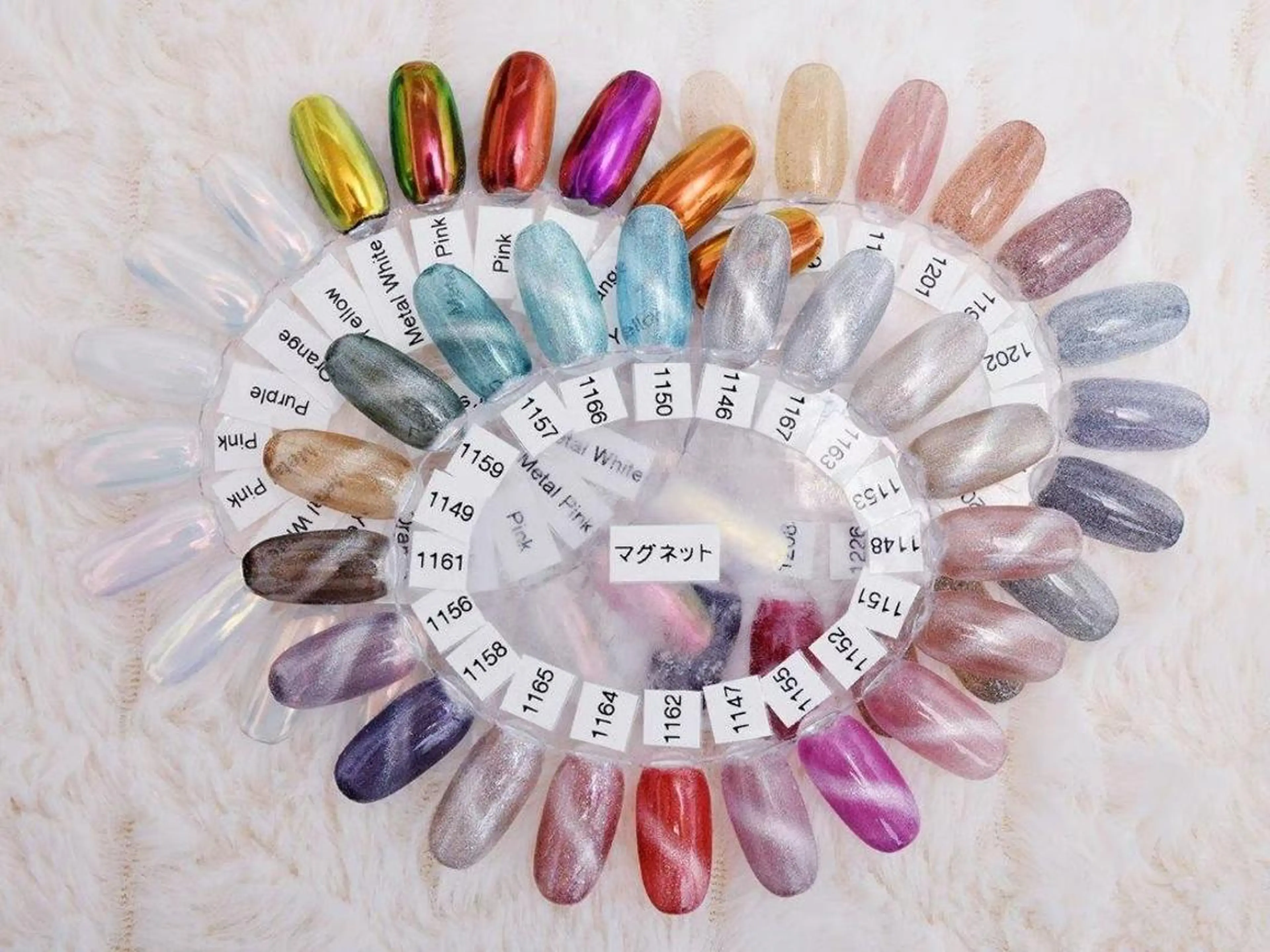 ネイル Tiary Nail Fのネイルデザイン