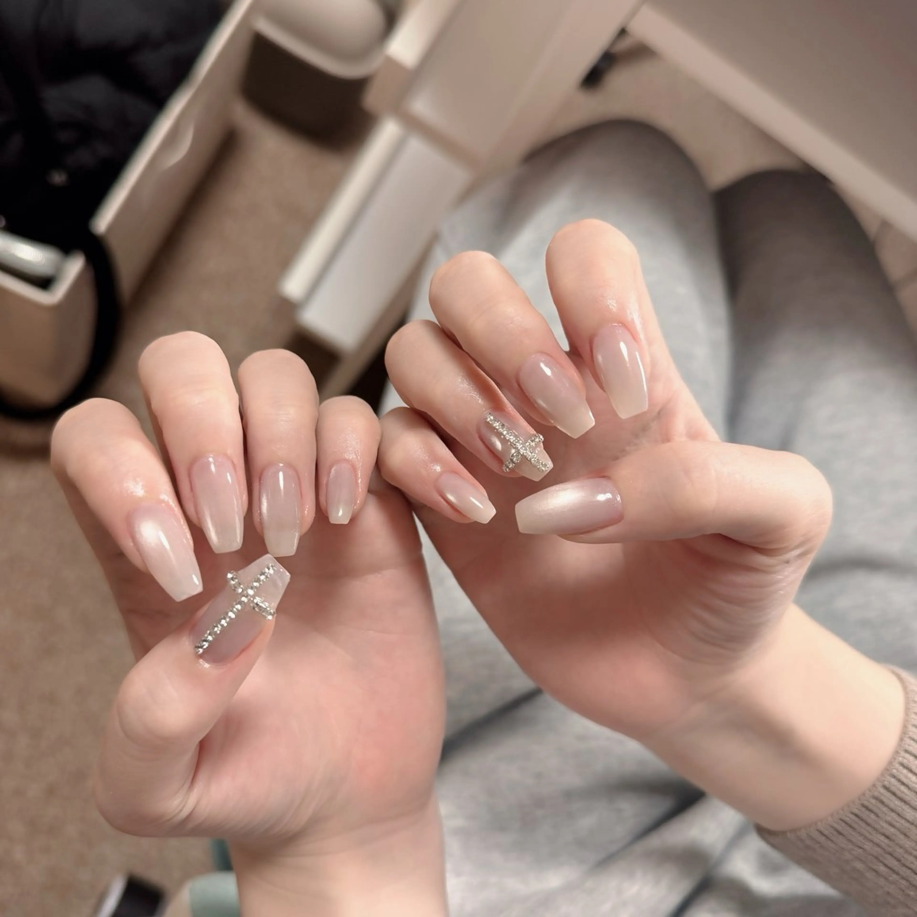 ネイル チークネイル フレンチネイル グラデーション 韓国ネイル マグネットネイル ハンドネイル Hana nail所属・Hana Nailのネイルデザイン