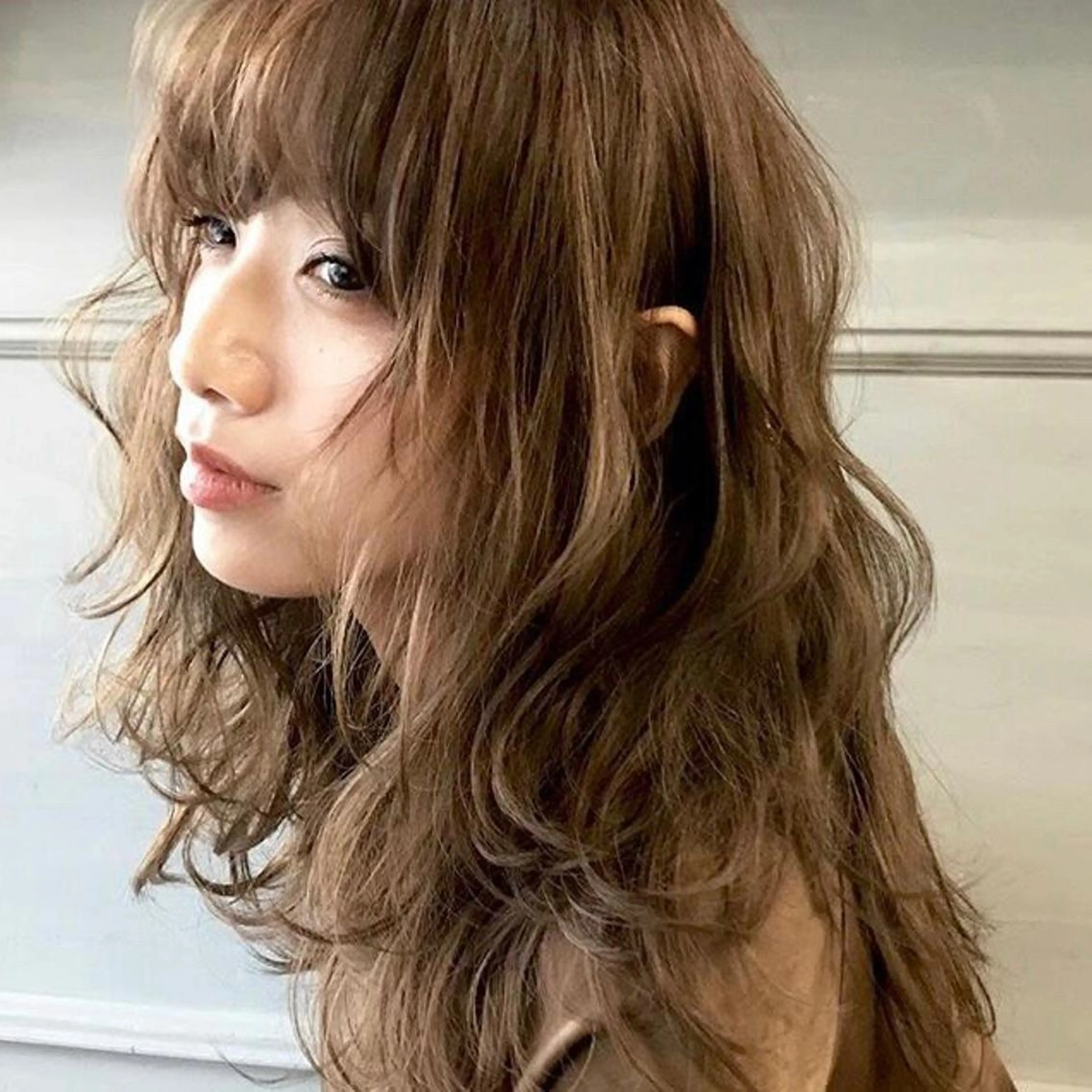 カット+ アディクシーカラーの写真