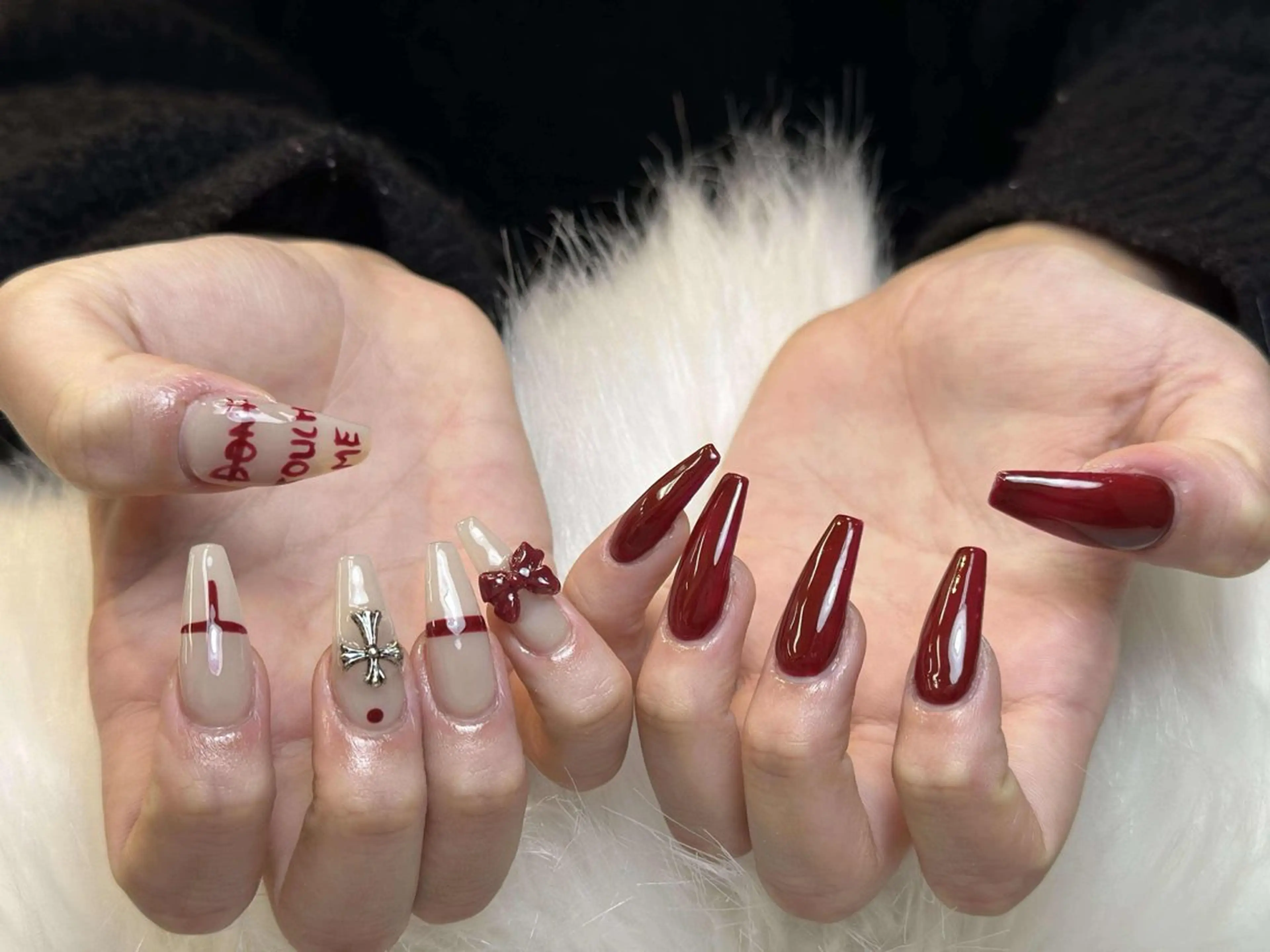 ネイル グラデーション キラキラネイル ワンカラーネイル 冬ネイル Jenn Nail Salonのネイルデザイン