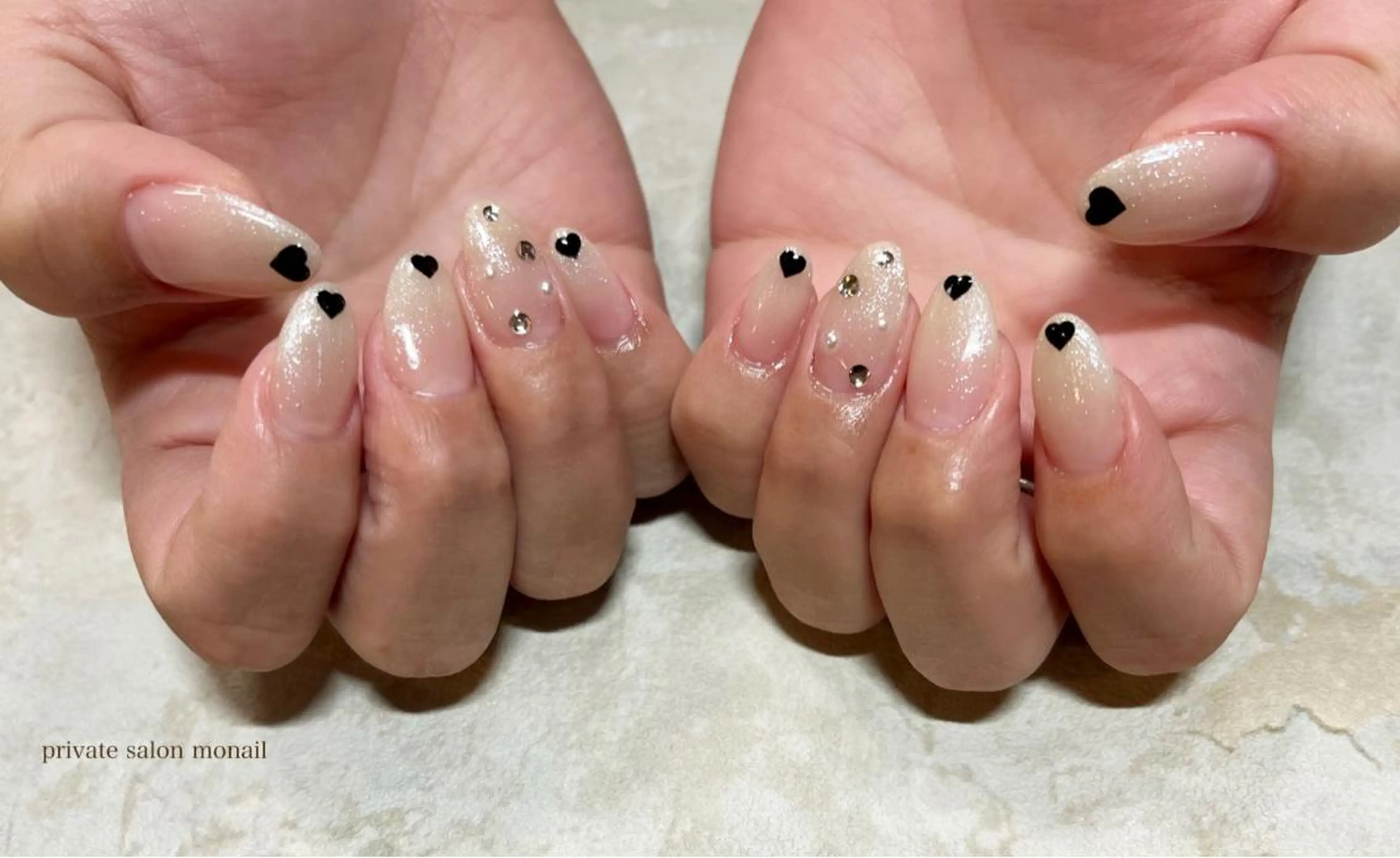 ネイル ハート ハンドネイル private  nail monail所属・nail salon monailのネイルデザイン
