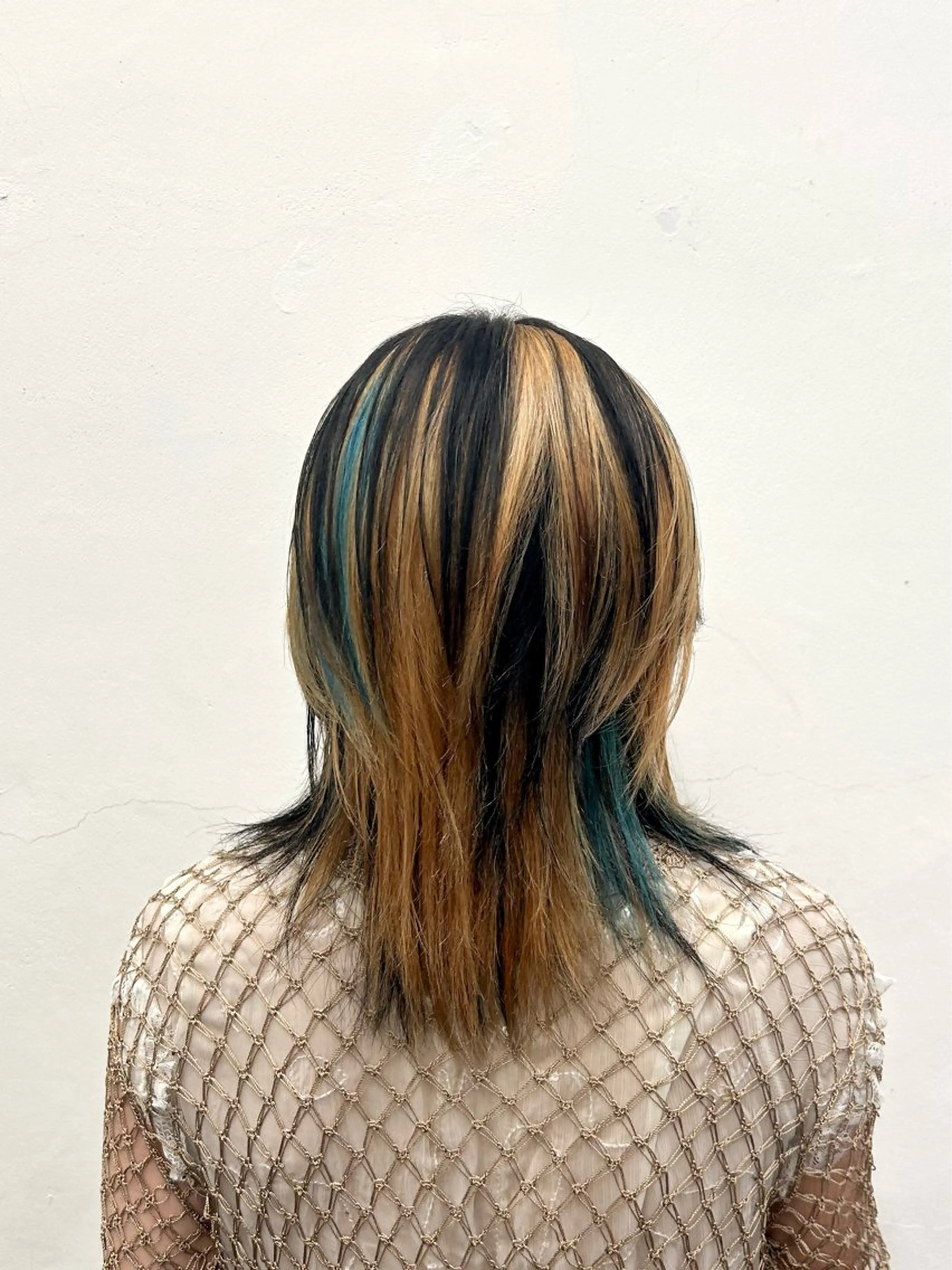 カラー デザインカラー ケアブリーチ/原宿/ MOENOのヘアスタイル