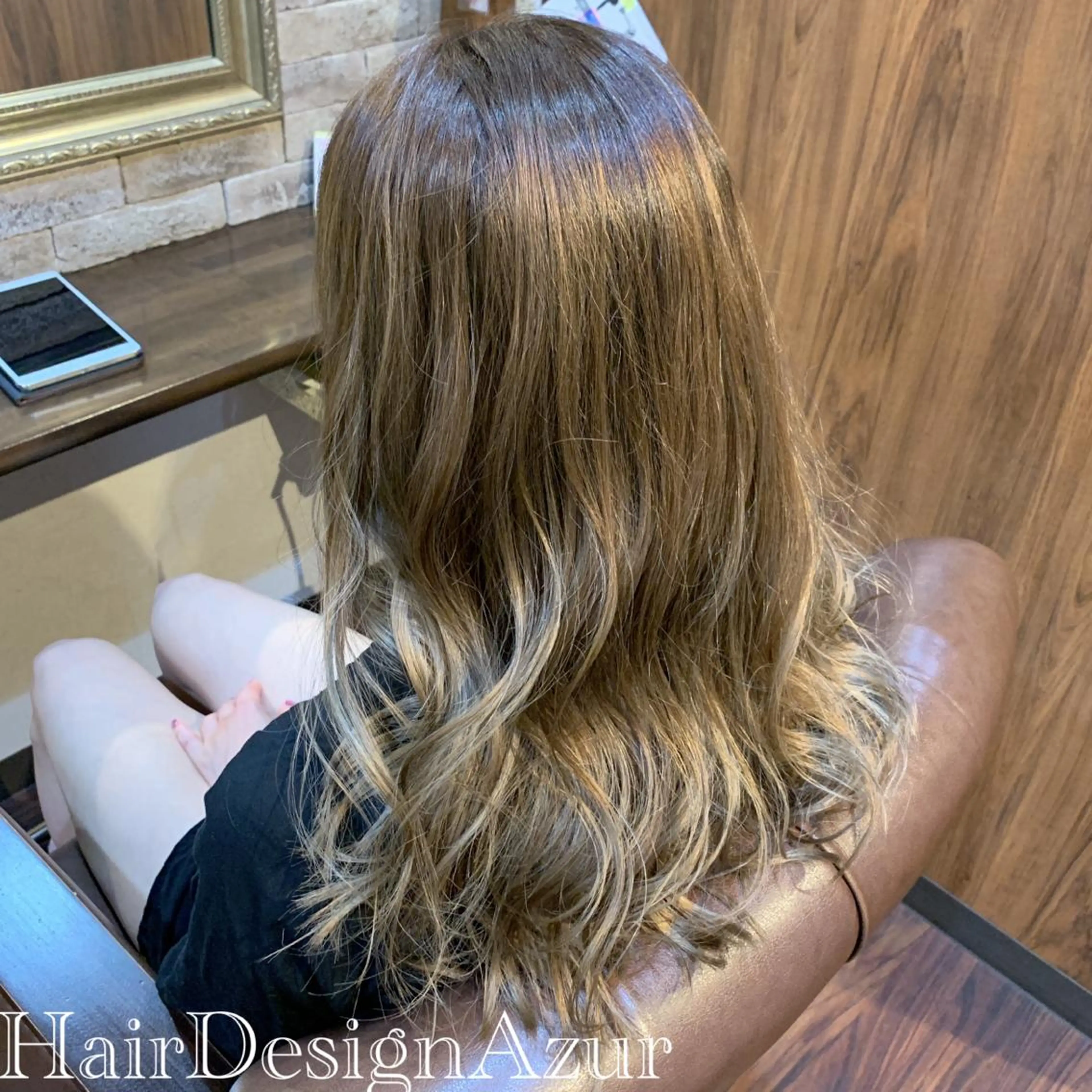 ロング カラー HairDesign Azurのヘアスタイル