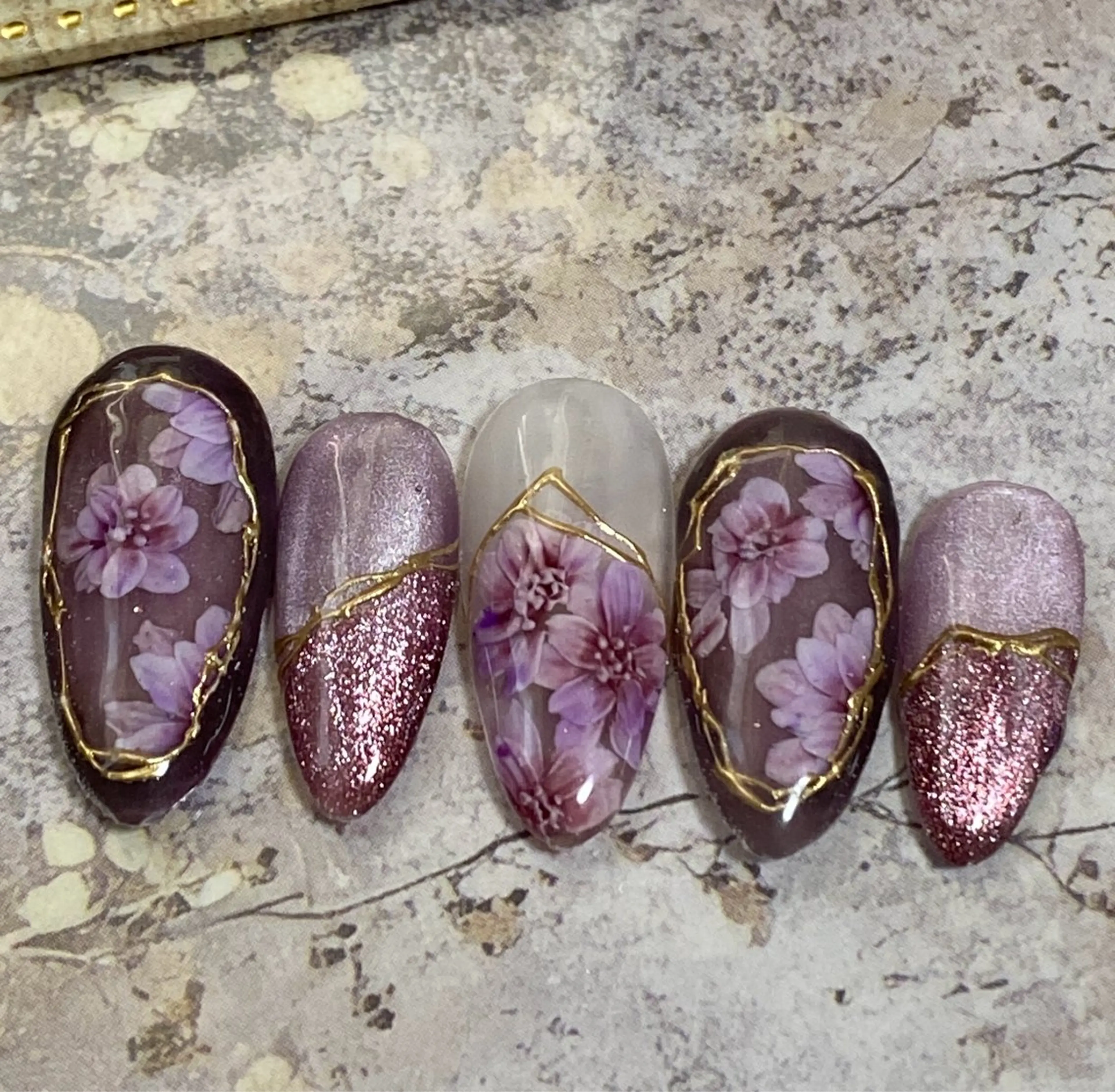 ネイル フラワーネイル ハンドネイル 自宅ネイルサロン ♦️nuance♦️のネイルデザイン