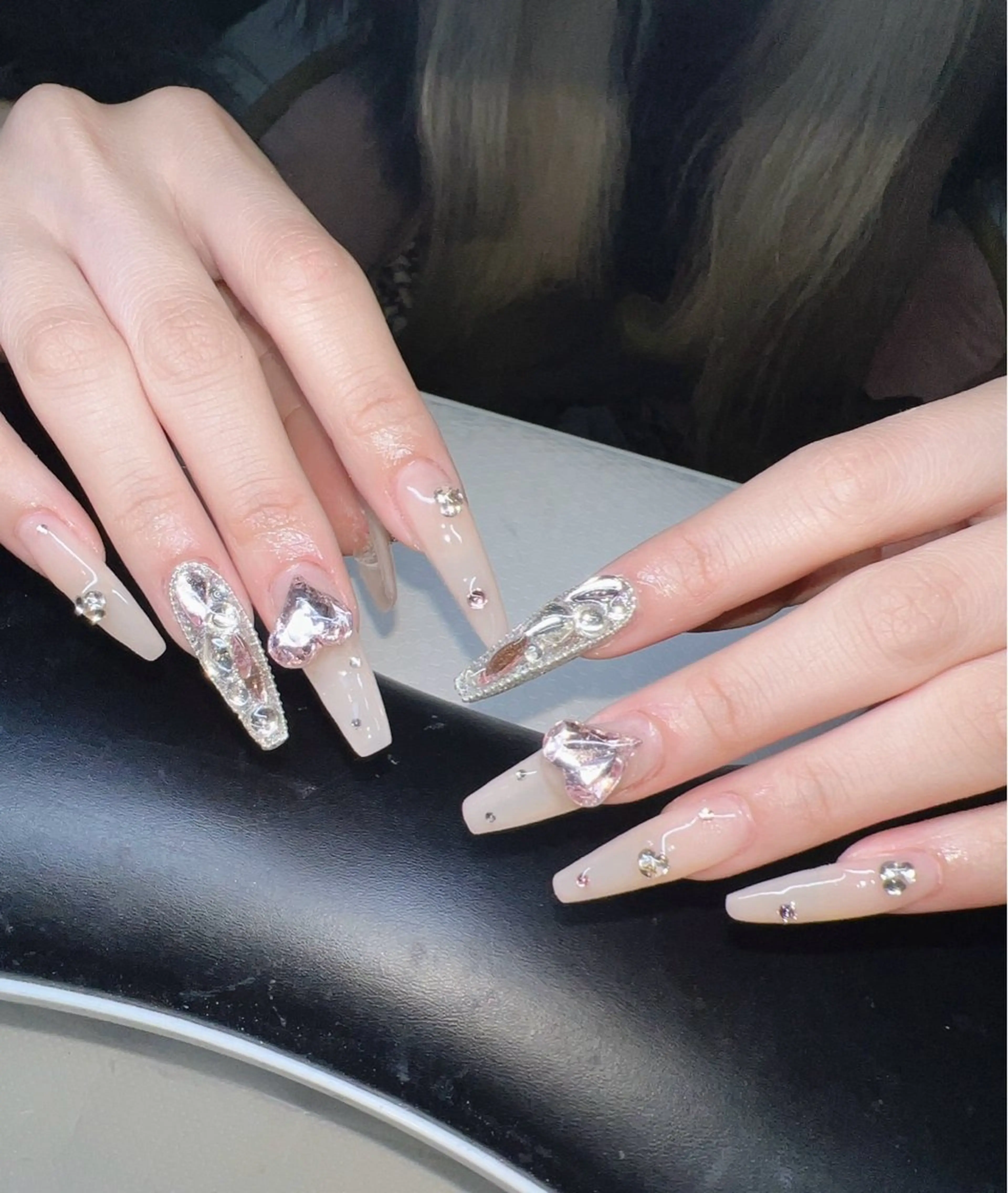 ネイル オーロラネイル チークネイル 長さ出し フットネイル フレンチネイル Lee Nails チップ長さだし専門店のネイルデザイン