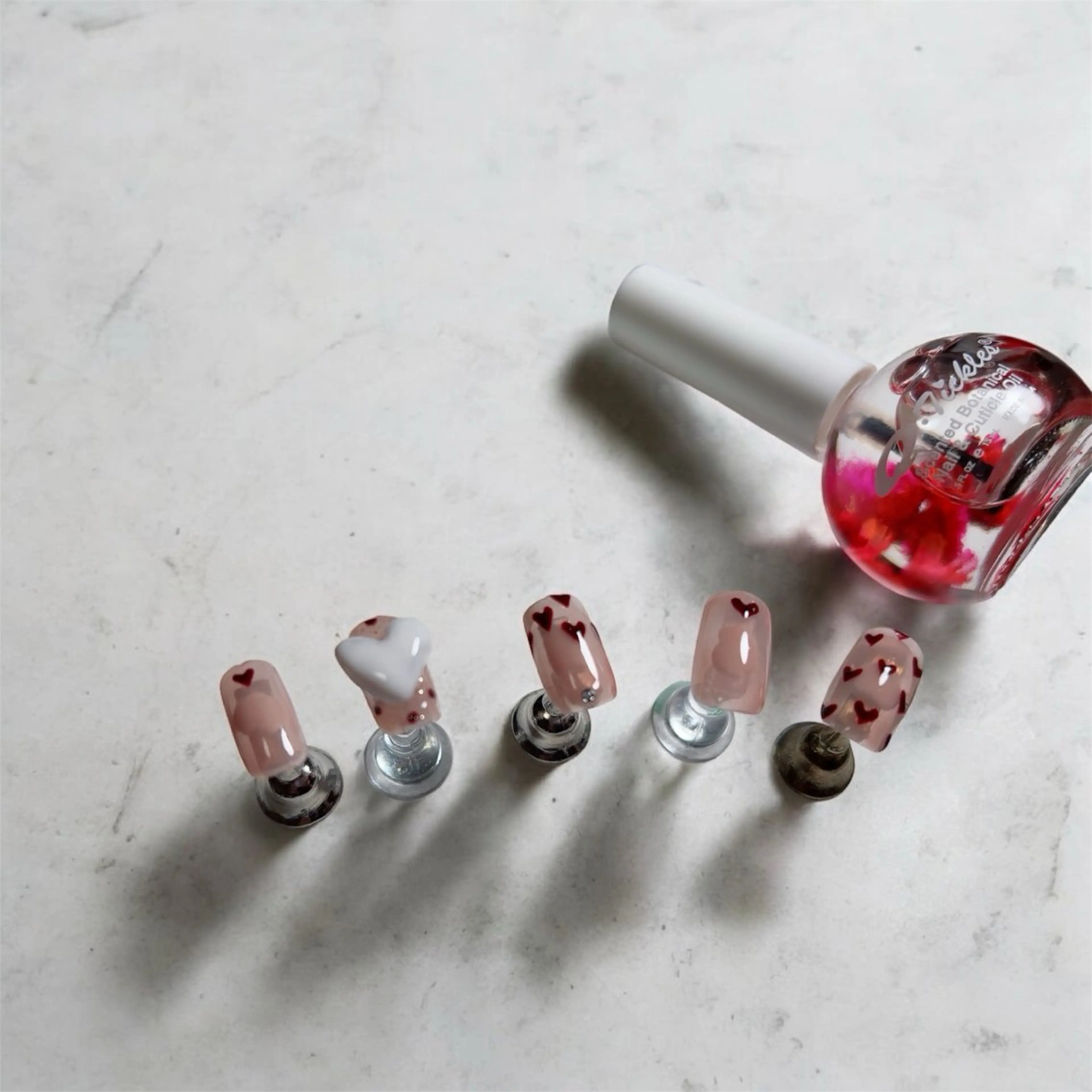 ネイル nail studio Ulu所属・漆崎 茜のネイルデザイン