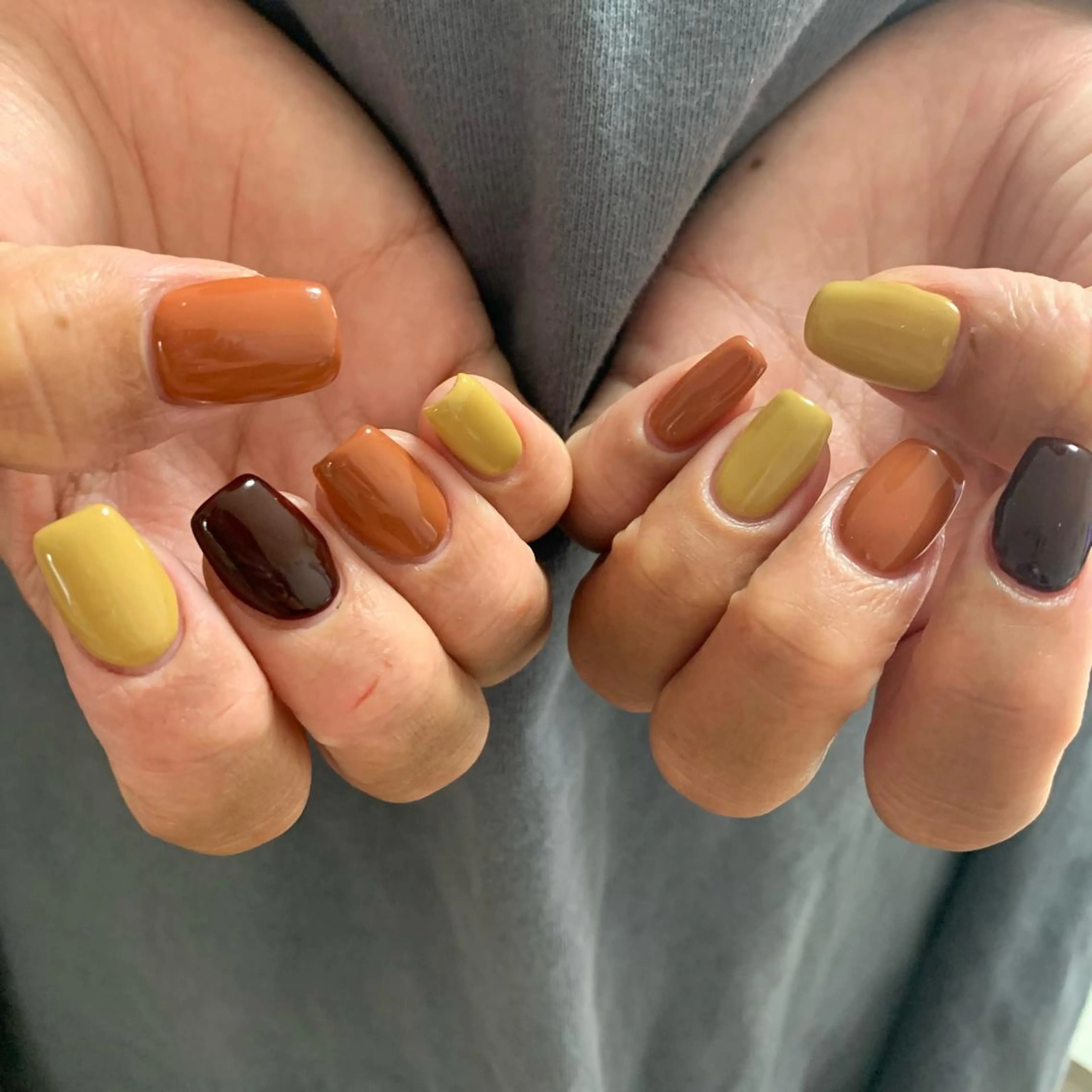 ネイル ワンカラーネイル 斉藤 姫乃のネイルデザイン