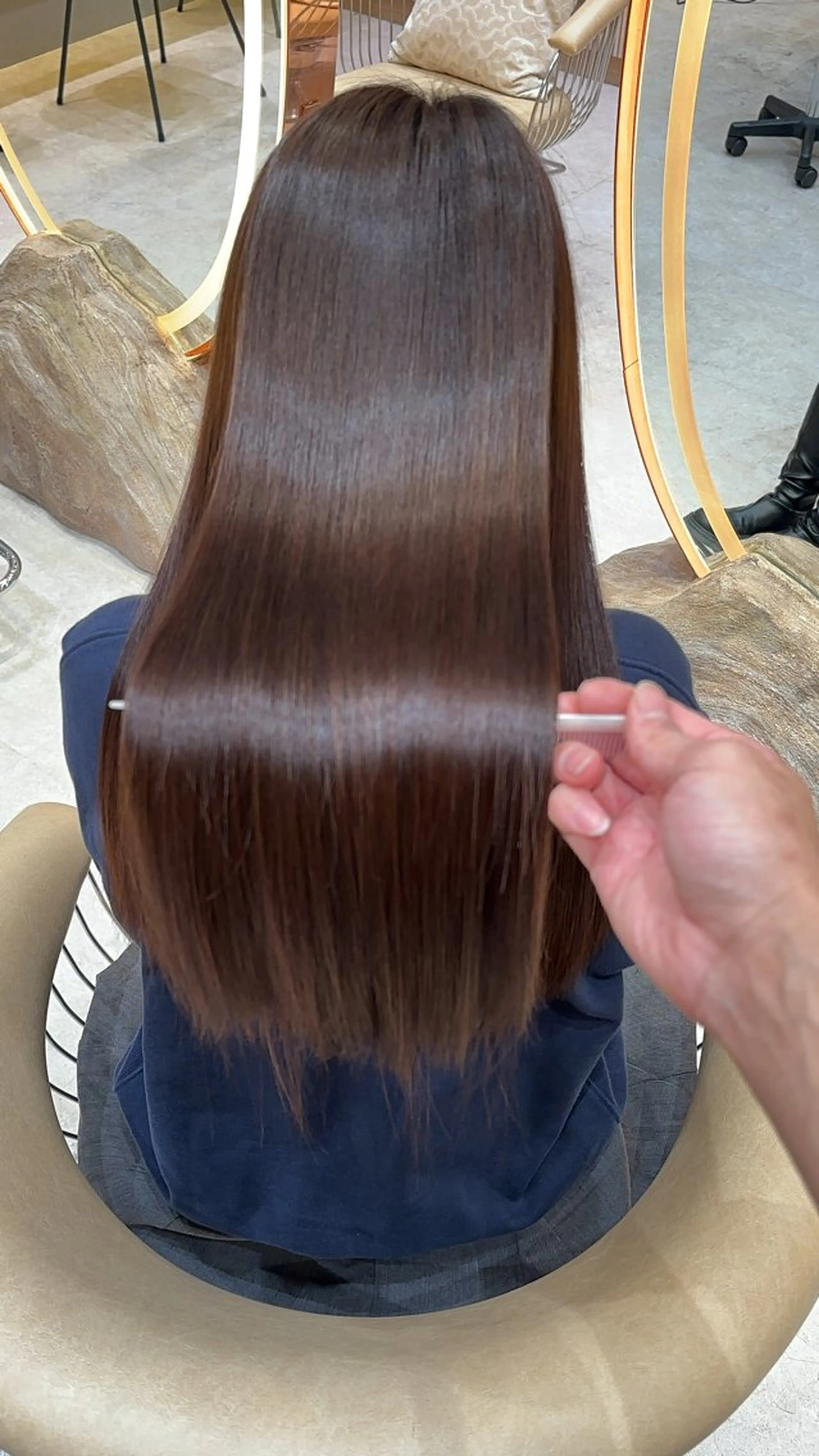 セミロング カラー カット ヘアカラー 縮毛矯正 レイヤー❣️縮毛矯正 川村利幸のヘアスタイル