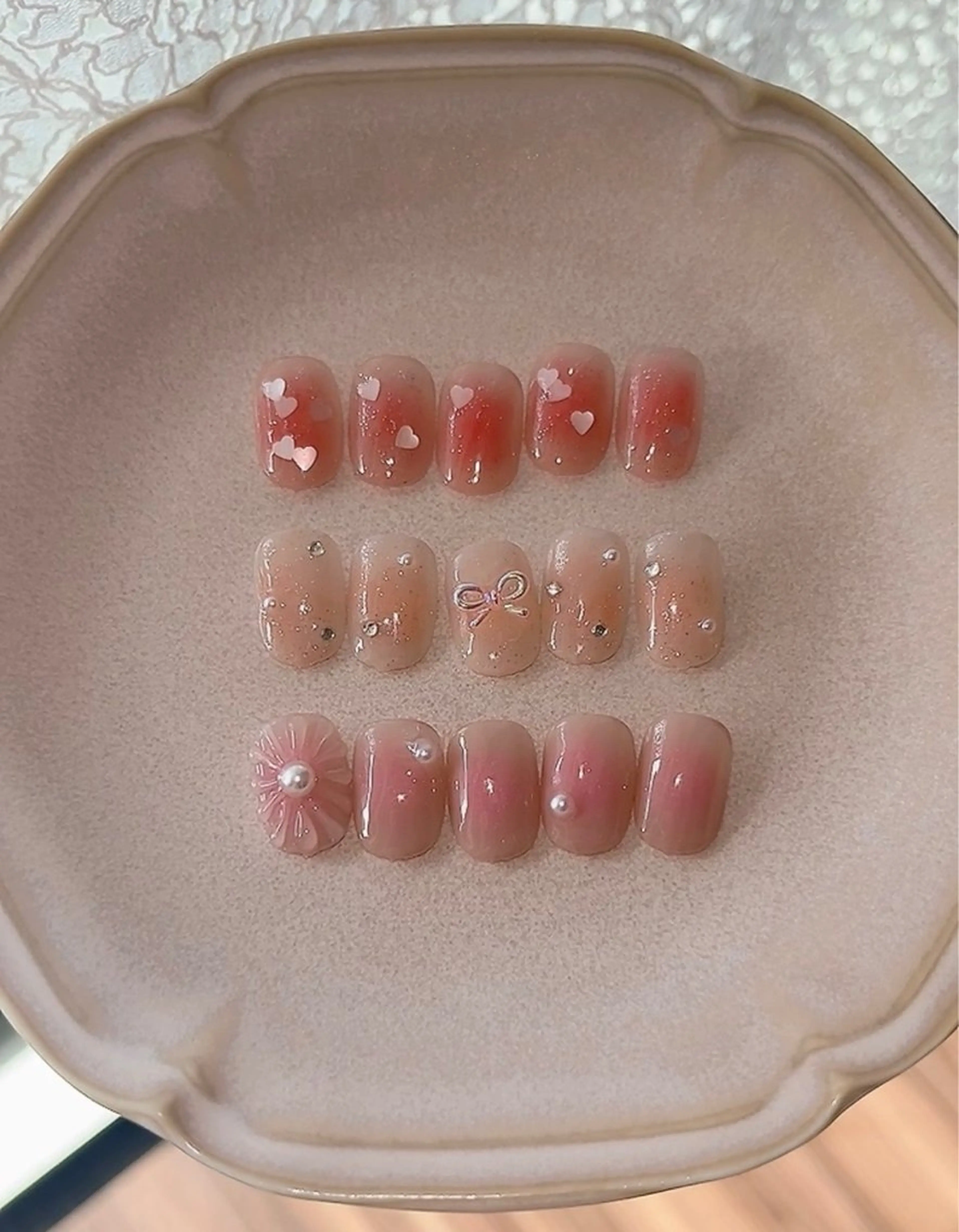 大人気🌸大人カワイイ🌷チークネイル💅定額デザイン+甘皮ケア＋保湿オイルの写真