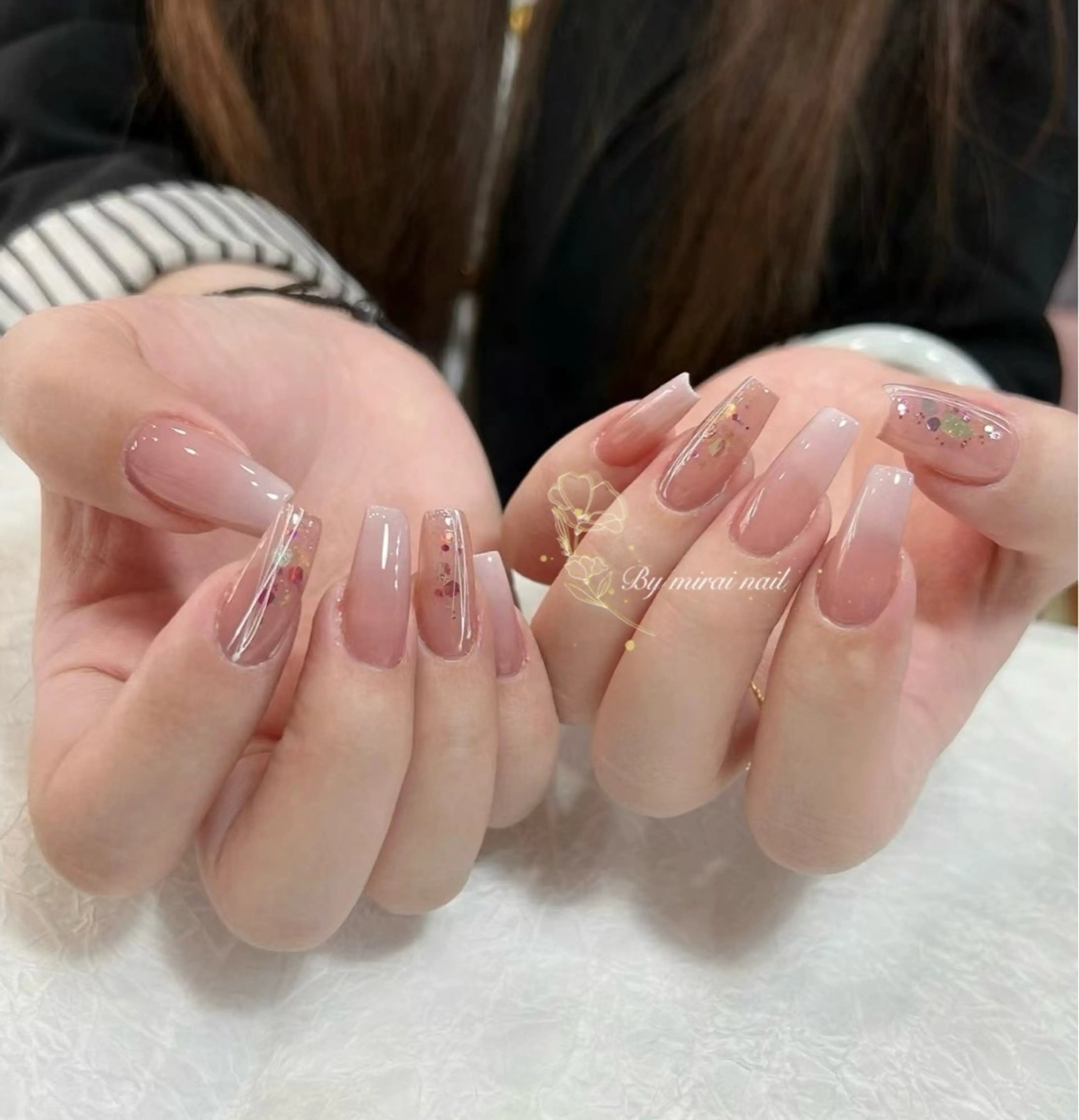 ネイル ネイルサロン 9Carats神田のネイルデザイン