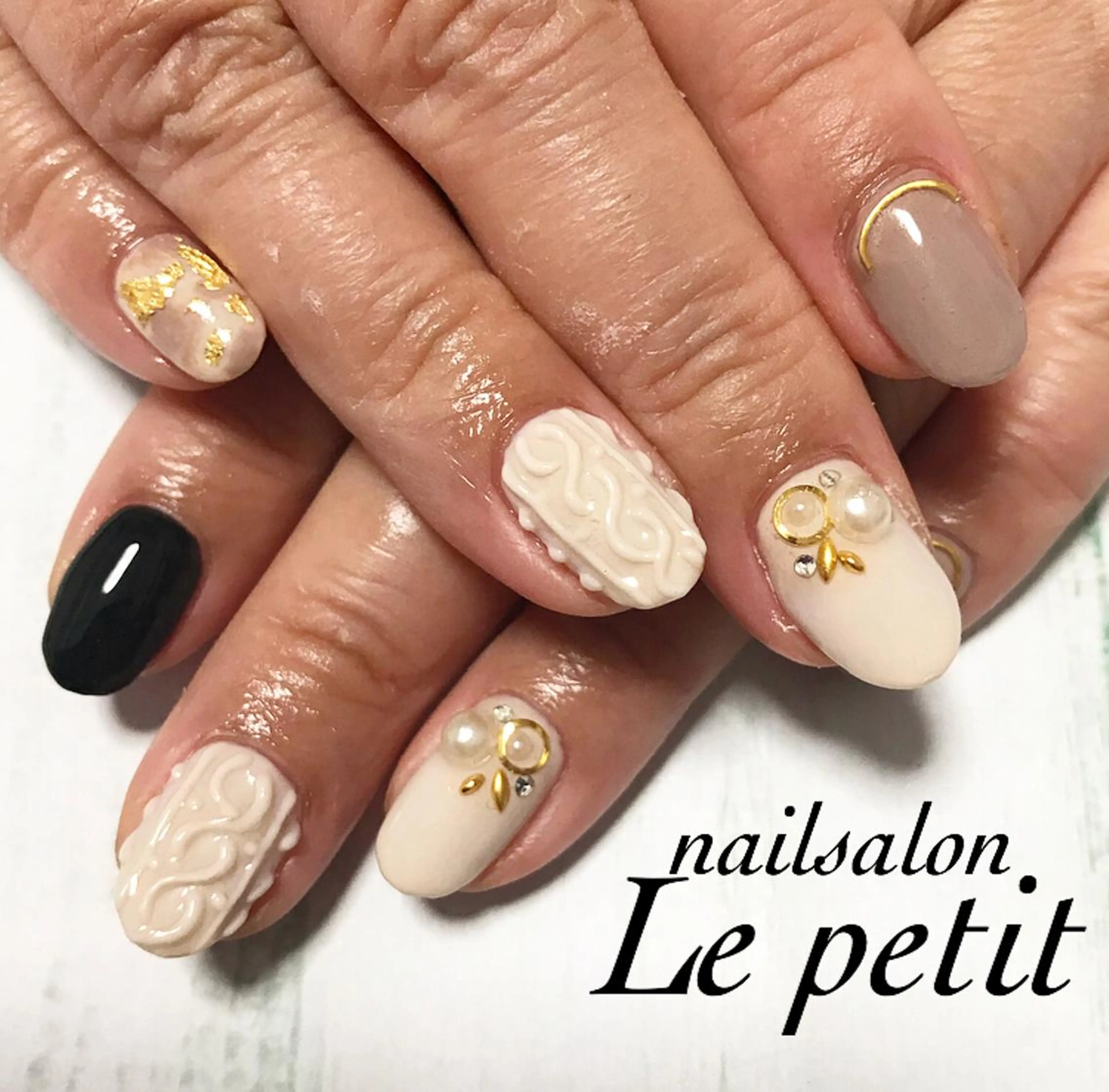 ネイル 石野 広佳のネイルデザイン