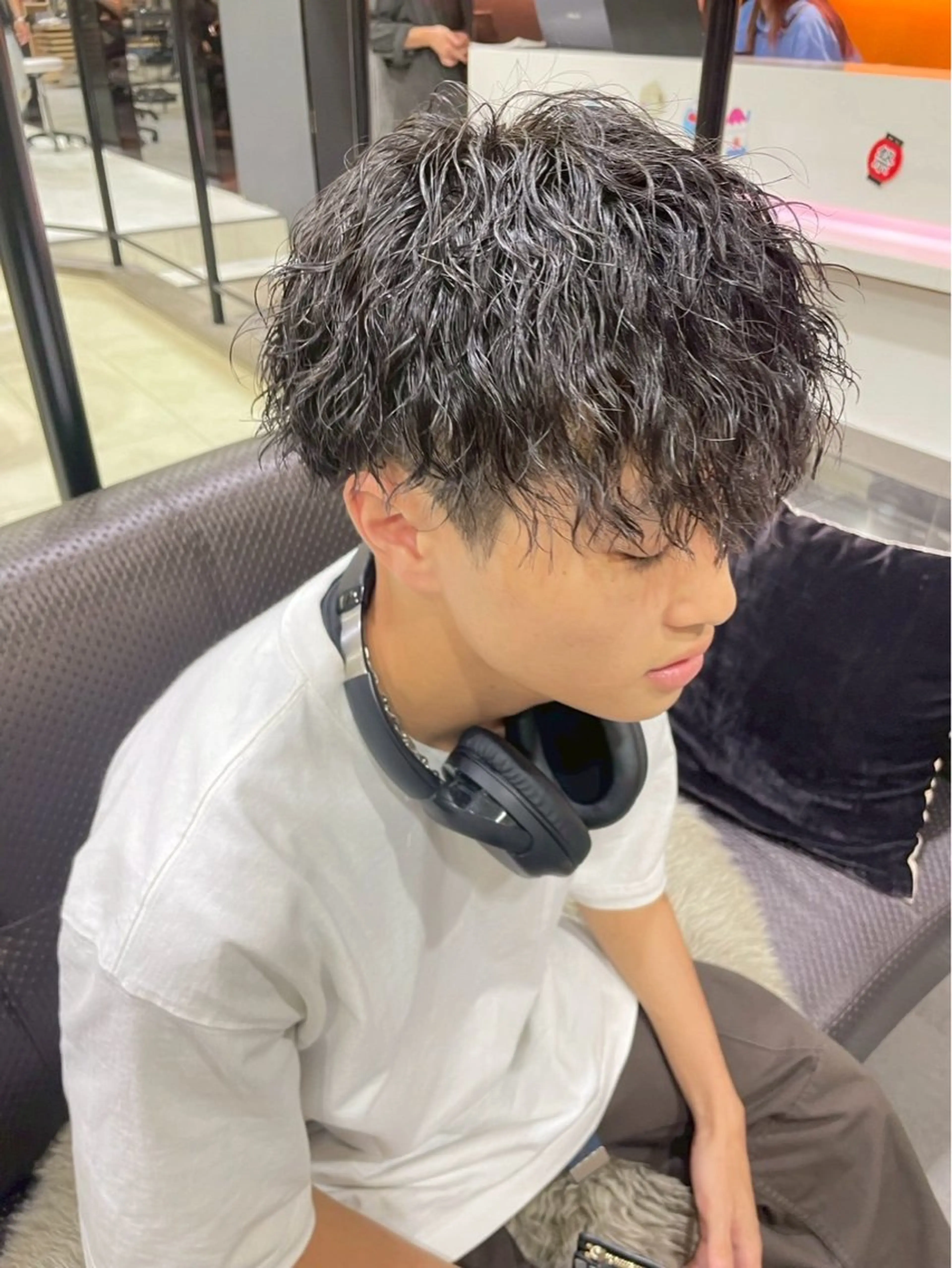 パーマ レイヤー/マツエク 💋𝑨𝑵𝑵𝑨のヘアスタイル