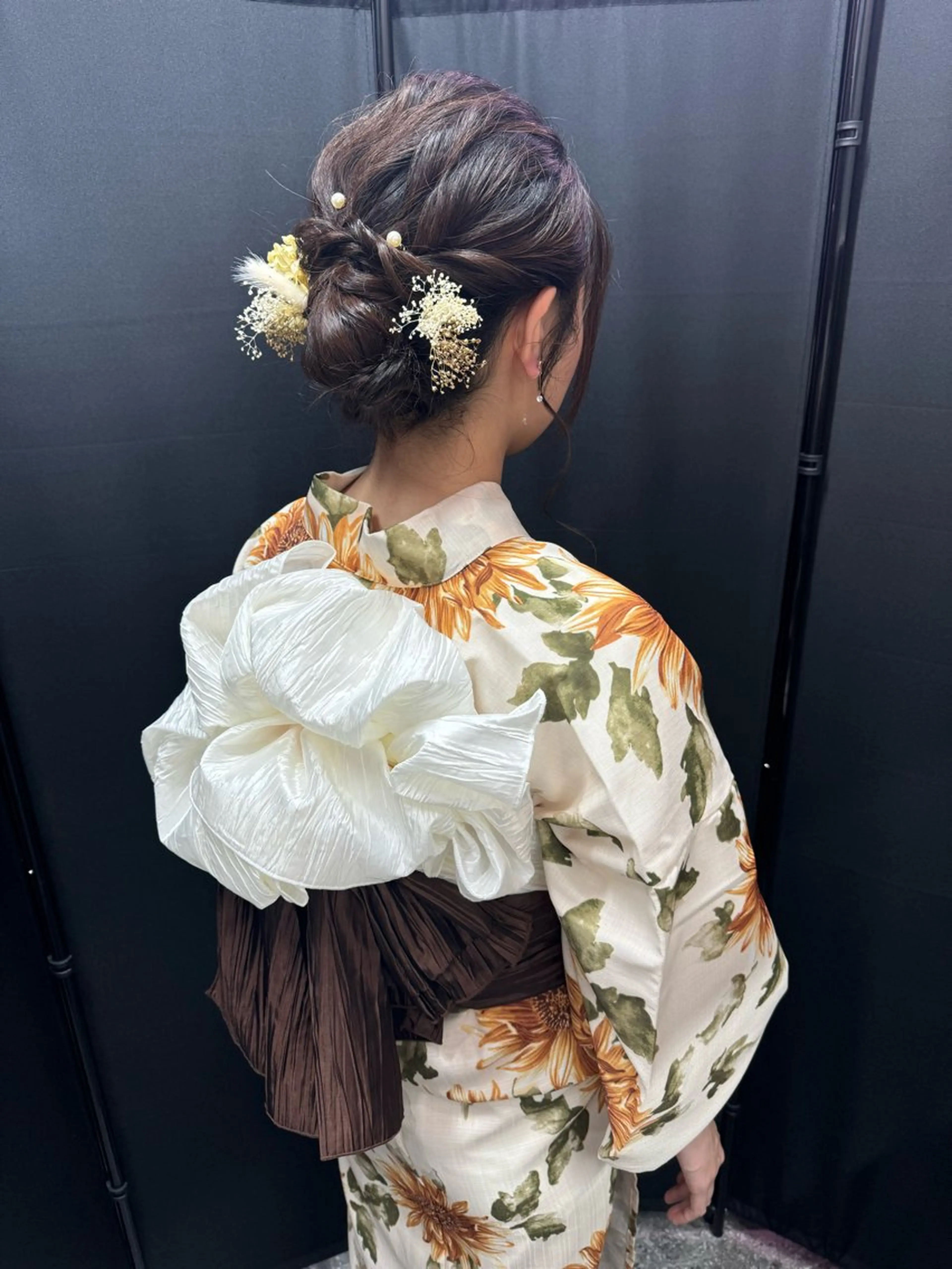 セミロング 着付け 艶髪ハイトーン特化 梅田美容室SLYのヘアスタイル