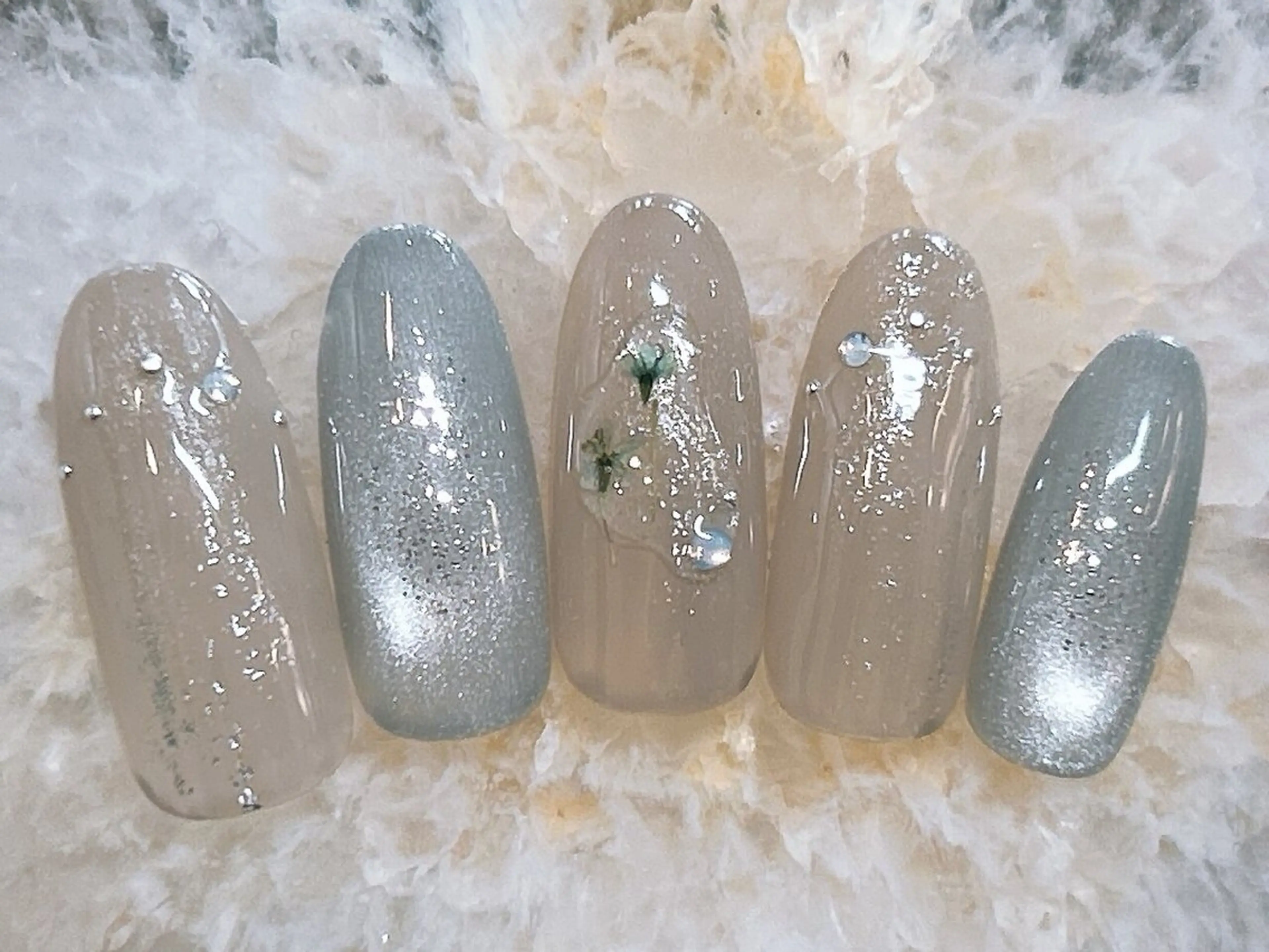 ネイル aimer tomomiのネイルデザイン